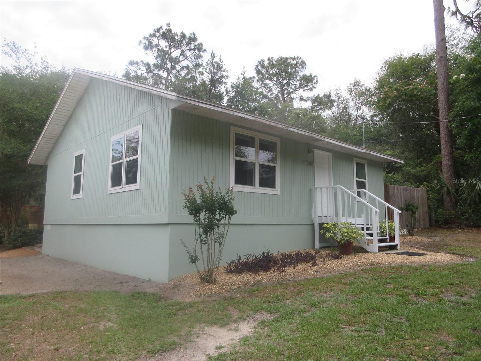 Photo of 5949 SE 164TH COURT OCKLAWAHA FL 32179