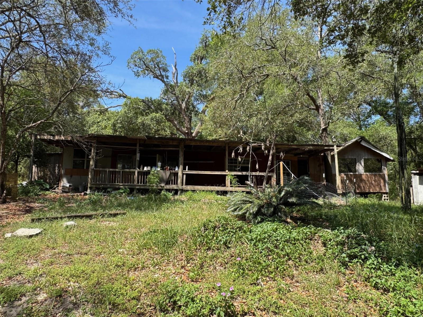 Photo of 16137 SE 34TH PLACE OCKLAWAHA FL 32179