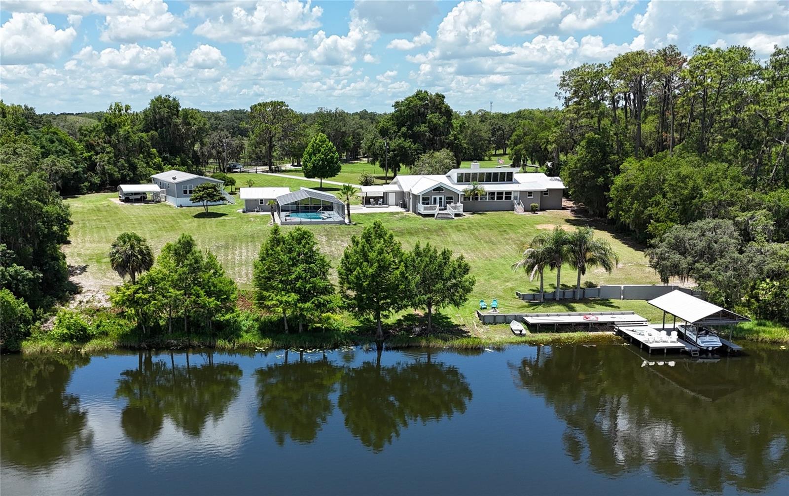 Photo of 10893 SE 141 AVENUE ROAD OCKLAWAHA FL 32179