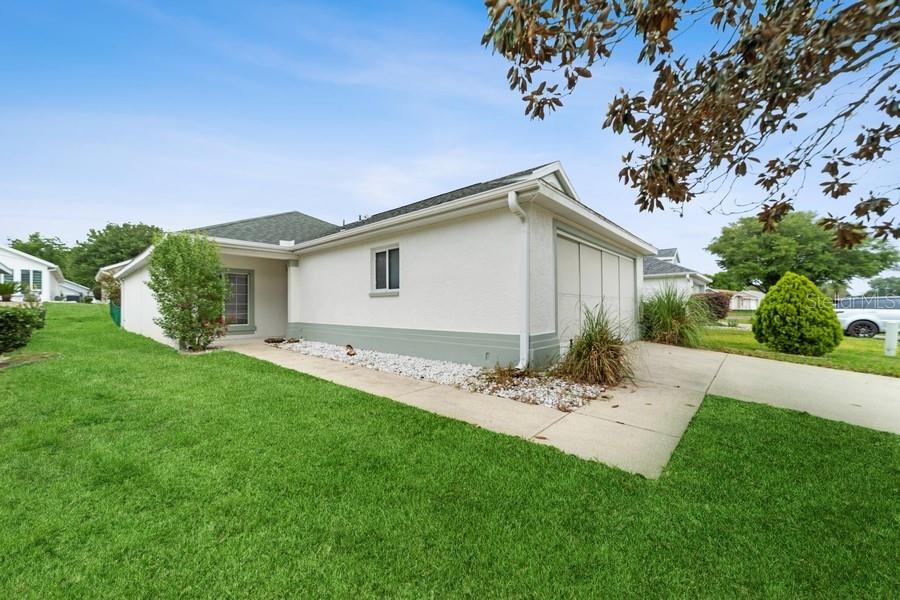 Photo of 2038 NW 50TH AVENUE OCALA FL 34482