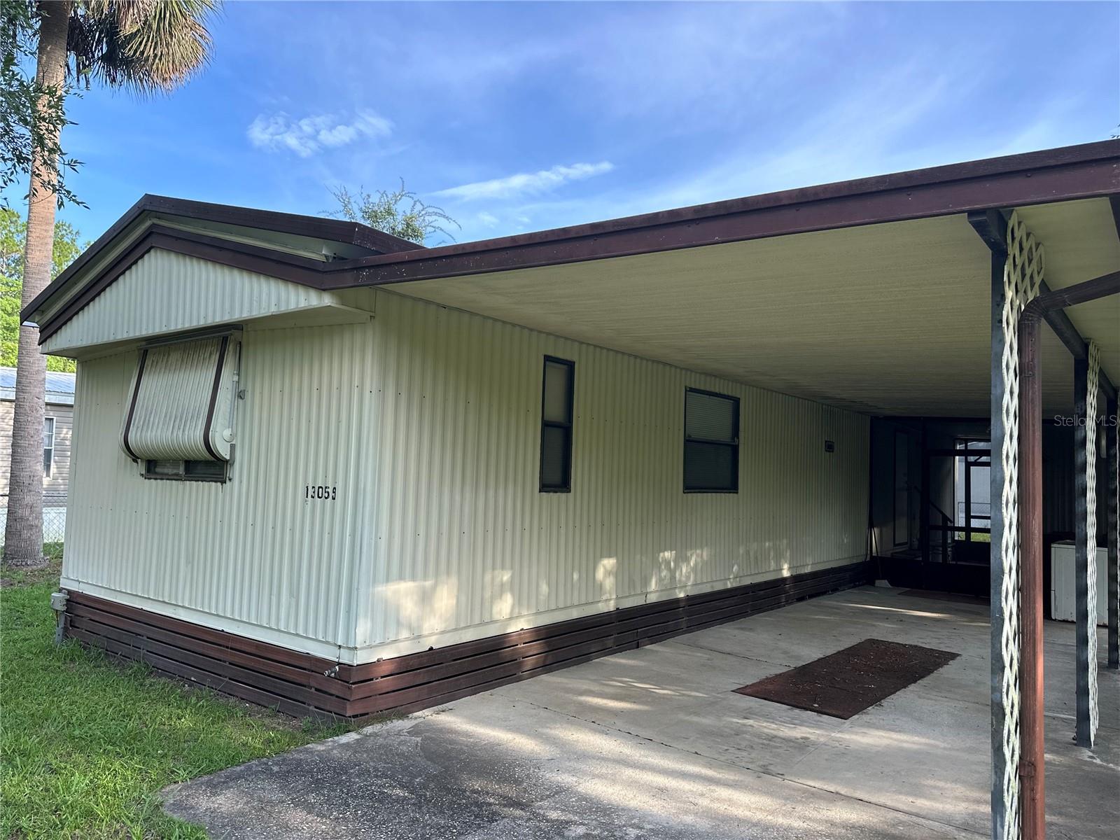 Photo of 13059 NE 44TH LANE SILVER SPRINGS FL 34488