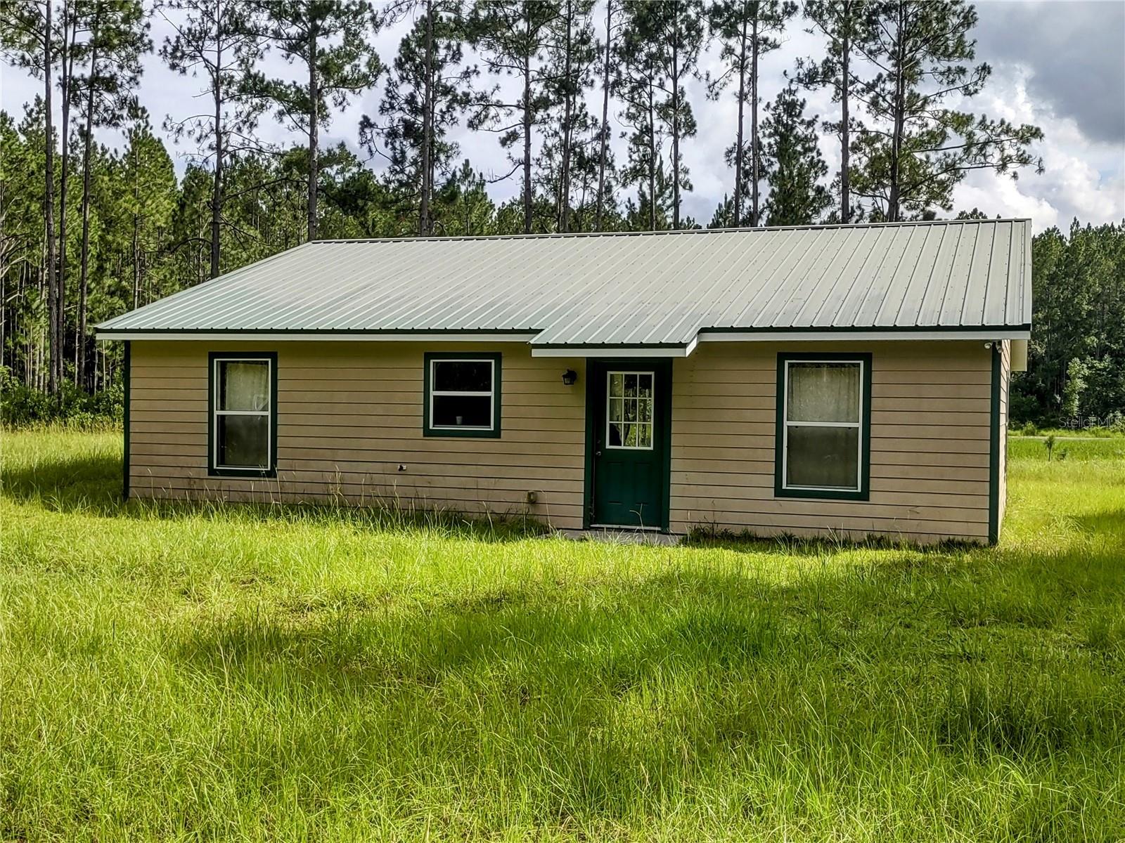 Photo of 4651 NE 108TH PLACE CHIEFLAND FL 32626
