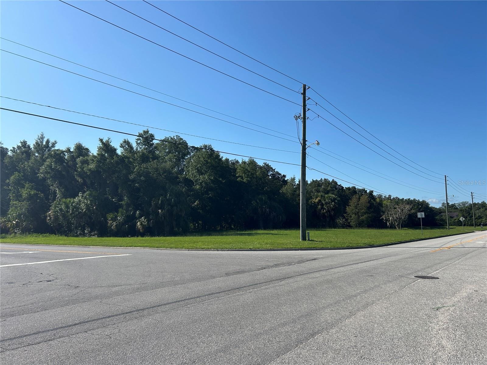 Photo of 1881 SE 30TH AVENUE OCALA FL 34471