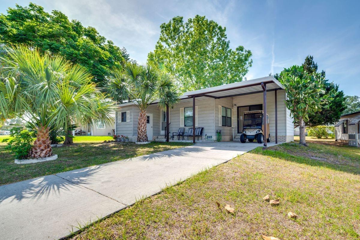 Photo of 1224 DUSTIN DRIVE LADY LAKE FL 32159