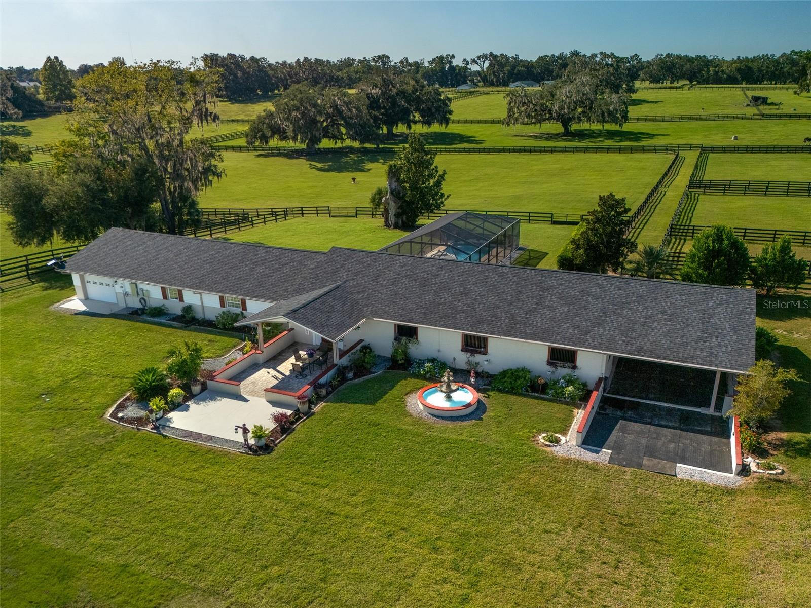 Photo of 11403 N MAGNOLIA AVENUE OCALA FL 34475