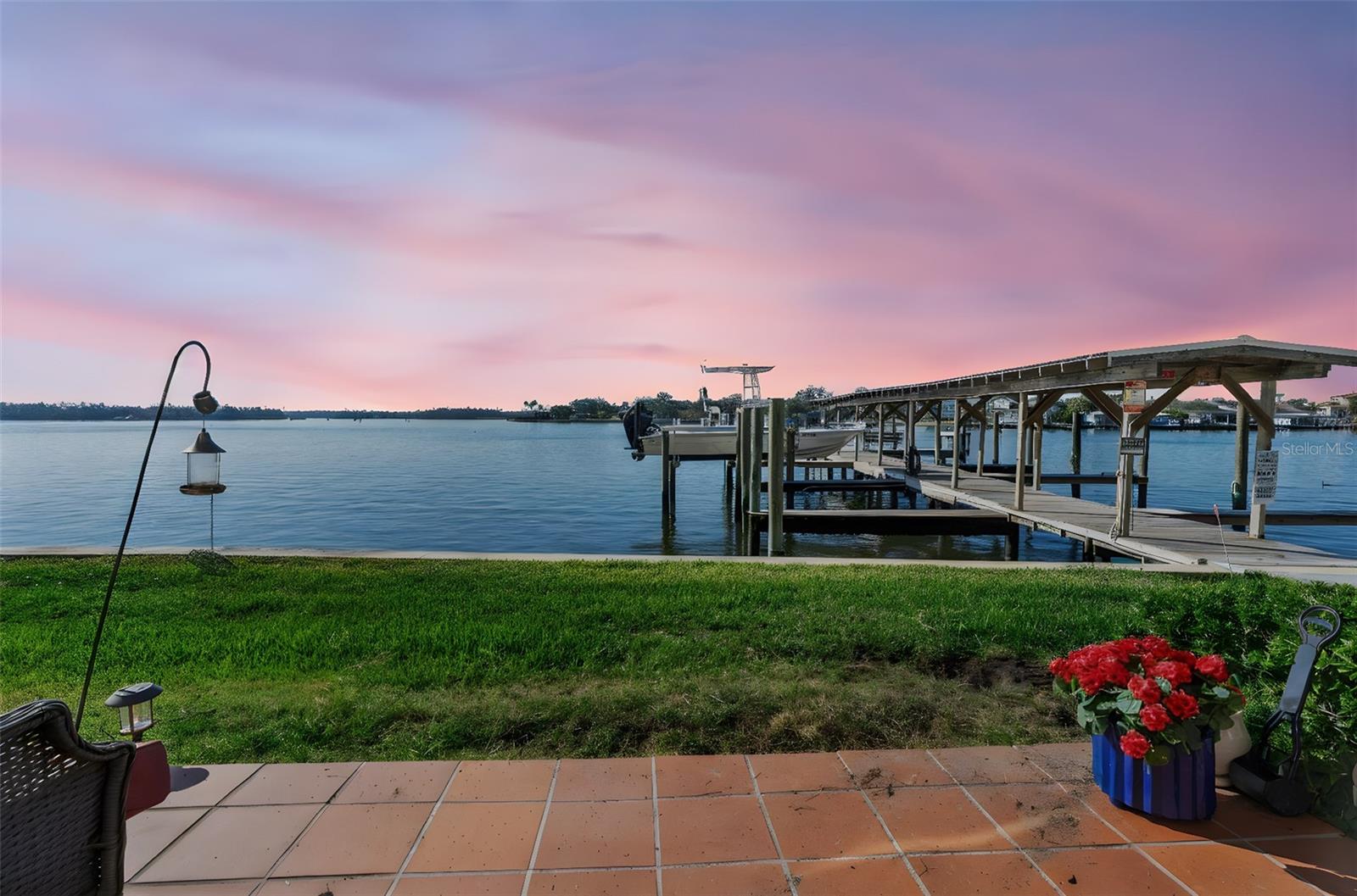 Photo of 371 NW 14TH PLACE CRYSTAL RIVER FL 34428
