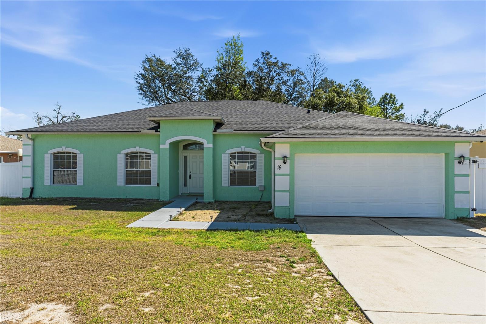 Photo of 15 LOCUST LOOP DRIVE OCALA FL 34472