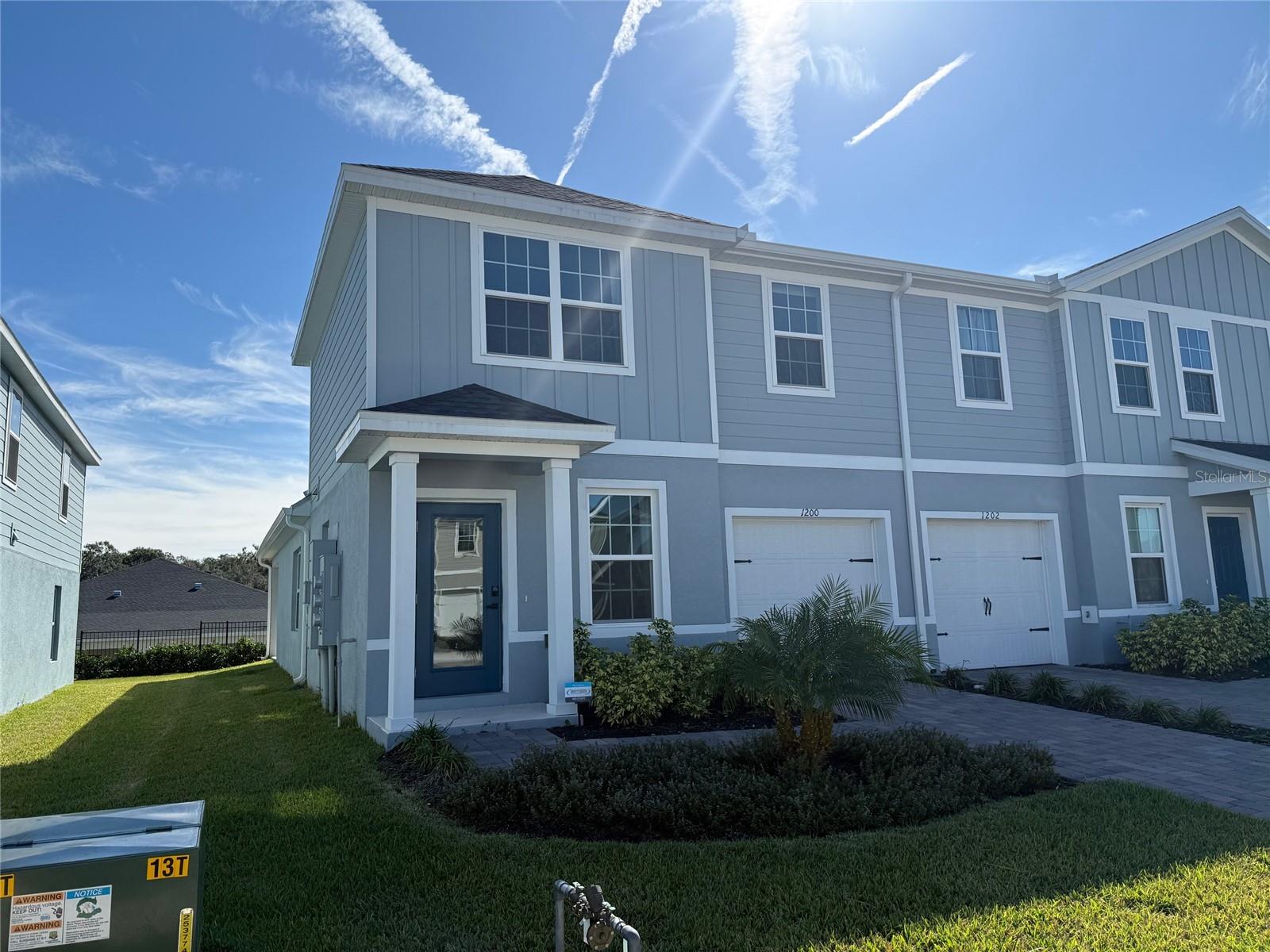Photo of 1200 PORT BLUE WAY LADY LAKE FL 32159