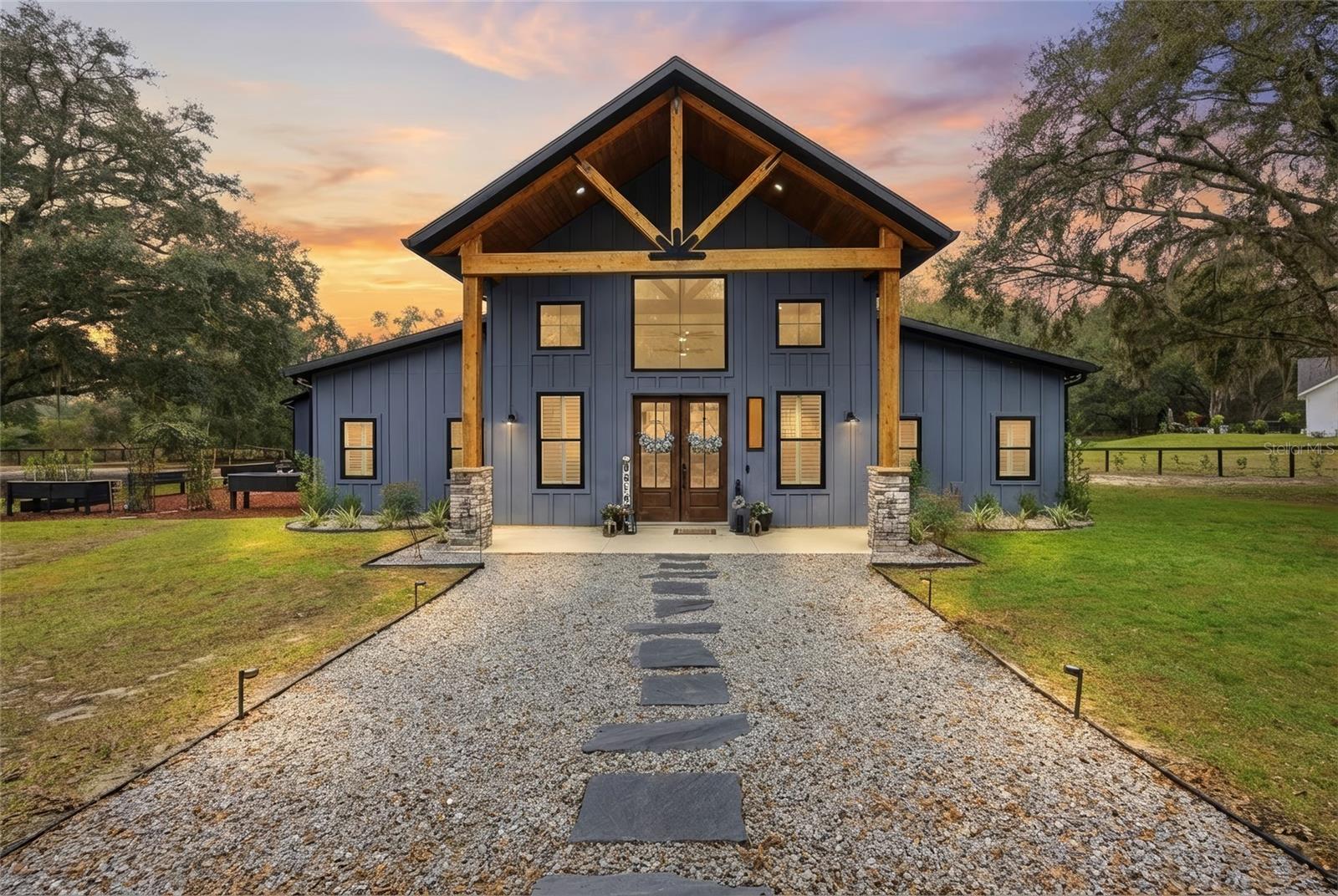 Photo of 12052 SE 101ST COURT ROAD BELLEVIEW FL 34420