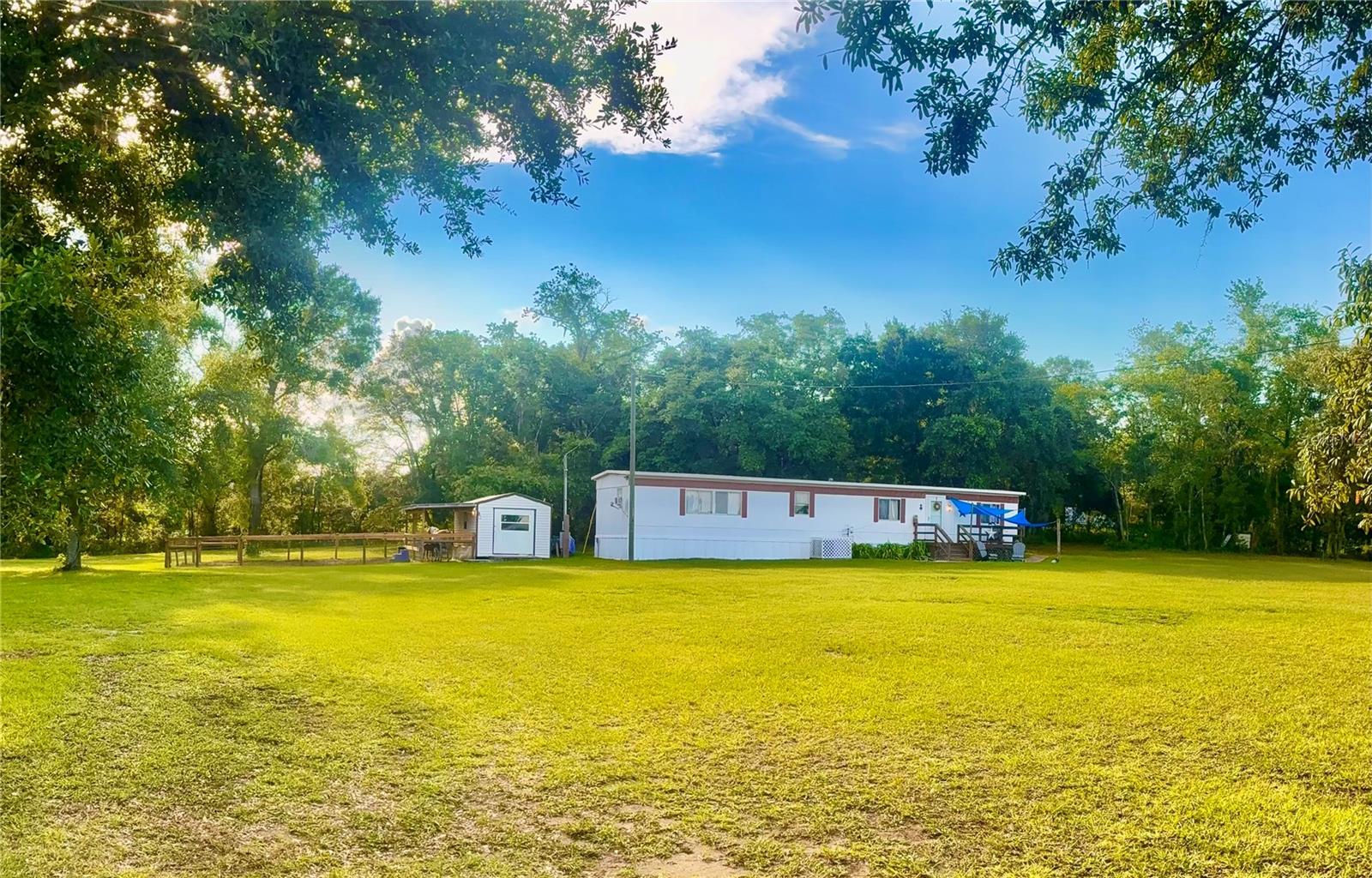 Photo of 6250 SE 150TH AVENUE MORRISTON FL 32668