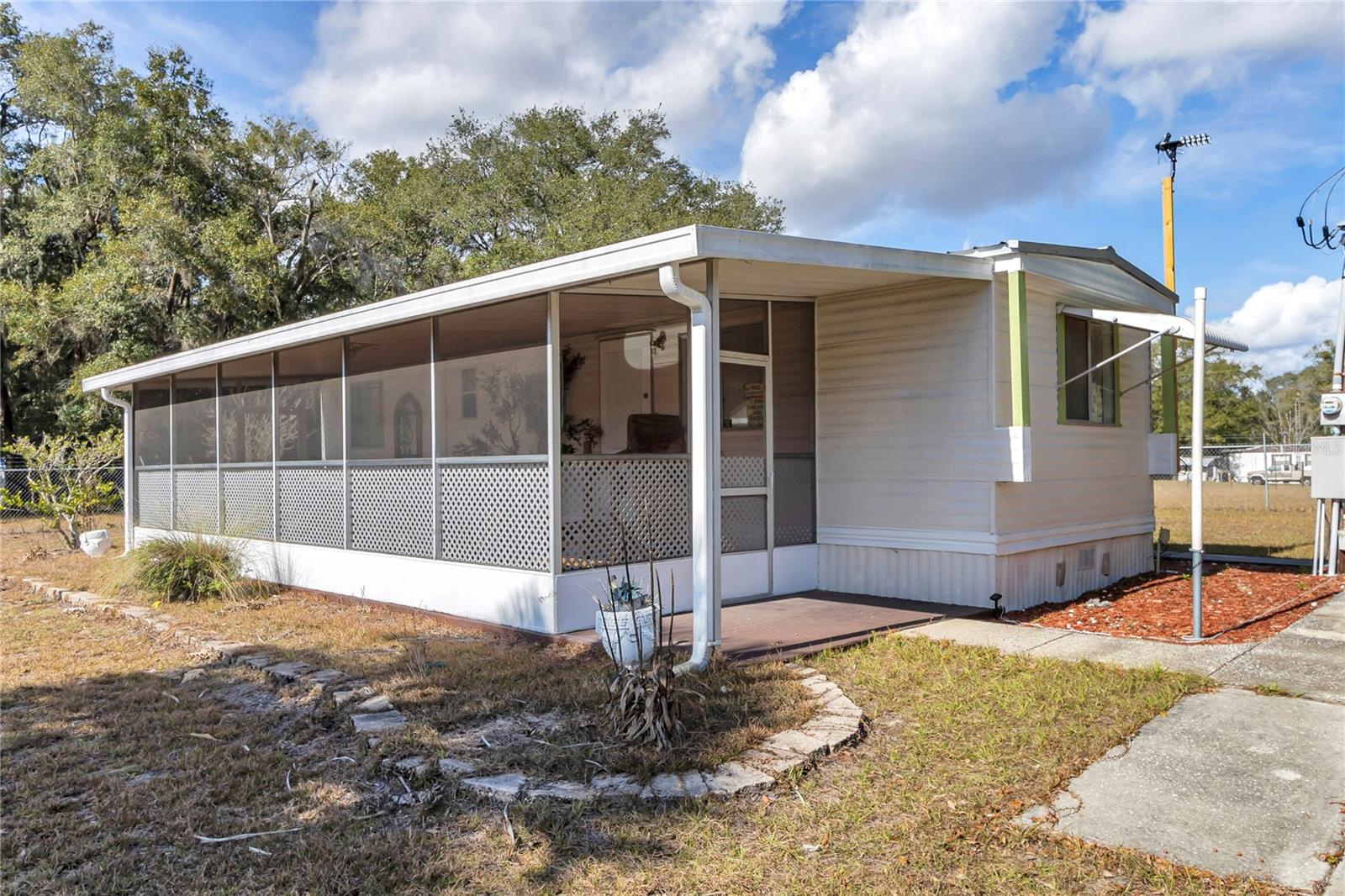 Photo of 3003 NE 165TH PLACE CITRA FL 32113