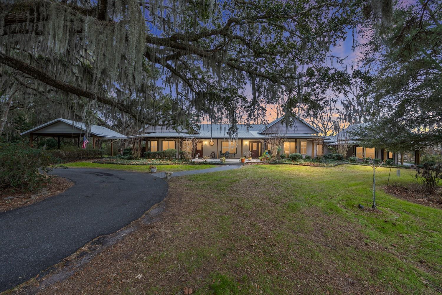 Photo of 15000 W HWY 318 WILLISTON FL 32696