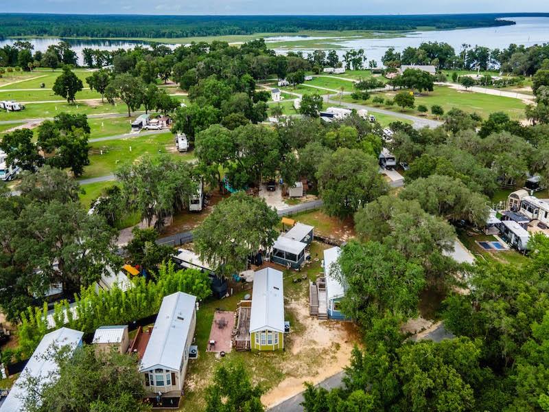 Photo of 15991 NE 243RD PLACE ROAD #31 FORT MC COY FL 32134
