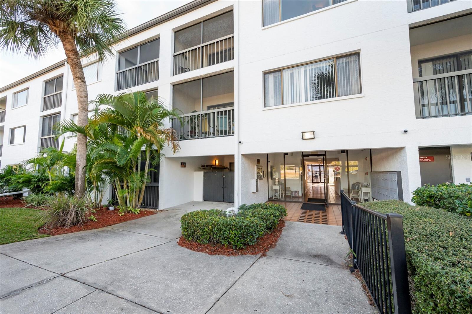 Photo of 2593 COUNTRYSIDE BOULEVARD #7307 CLEARWATER FL 33761