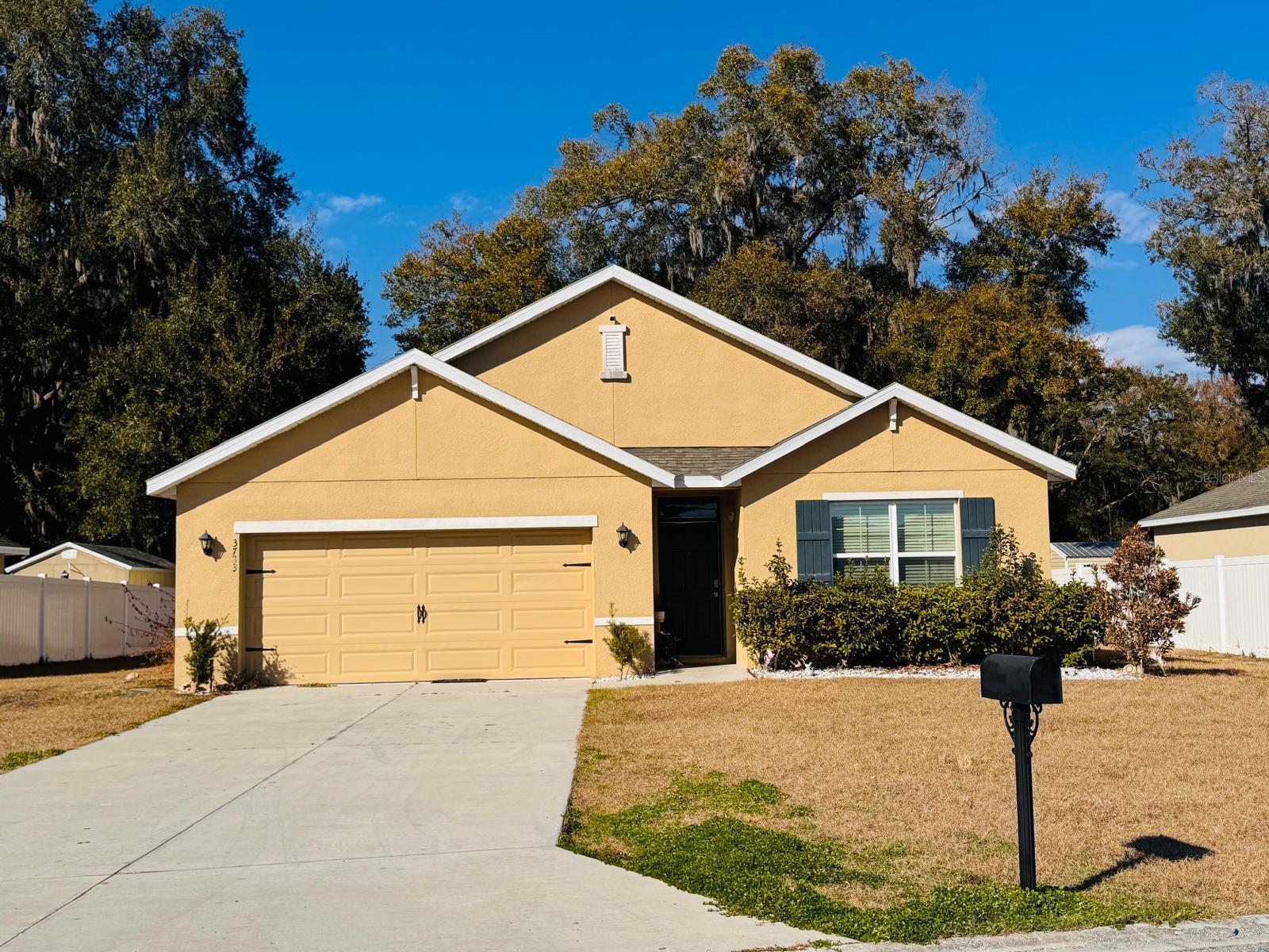 Photo of 3783 SE 97TH LANE BELLEVIEW FL 34420