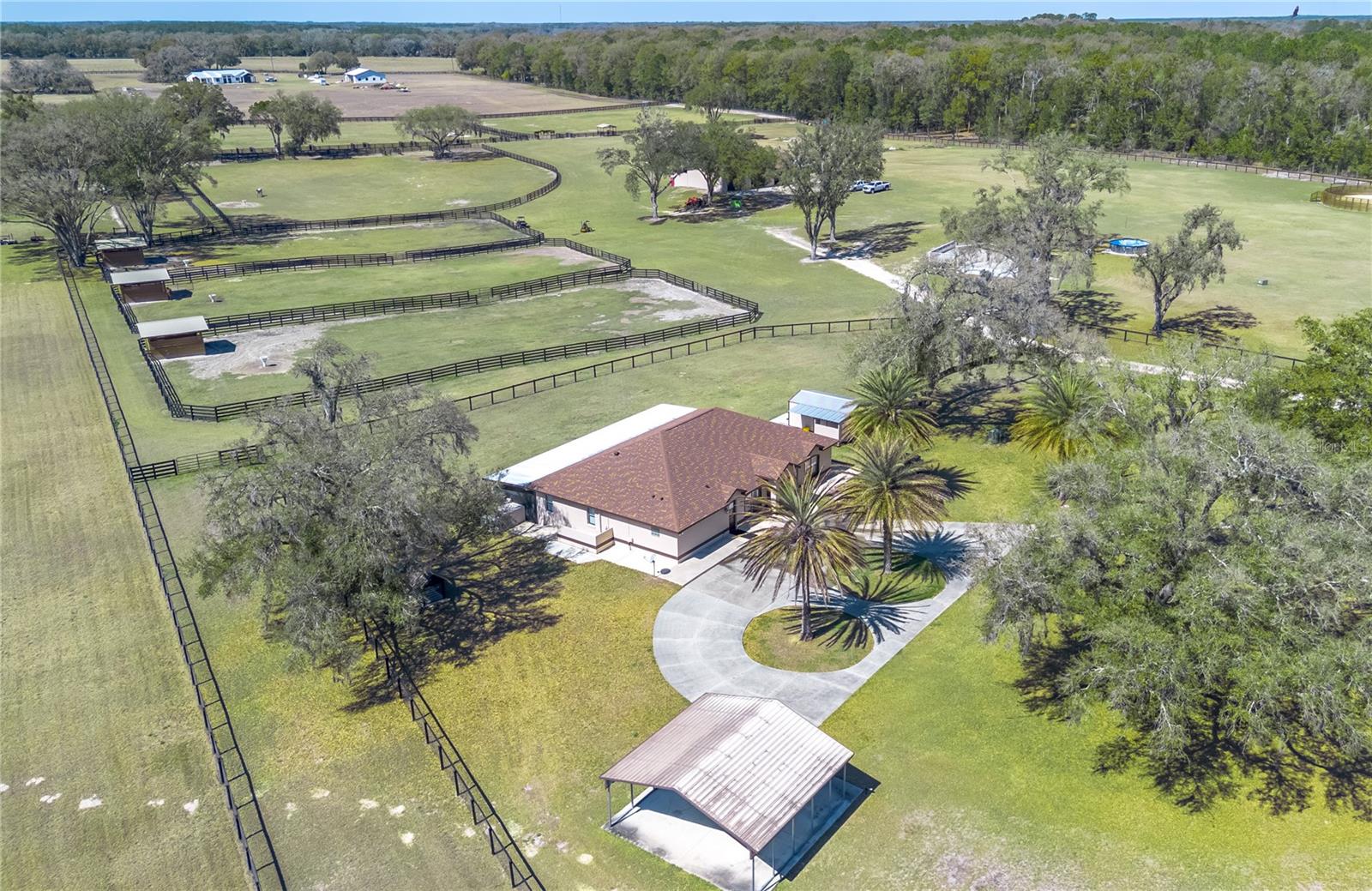 Photo of 4700 NW 157TH COURT MORRISTON FL 32668