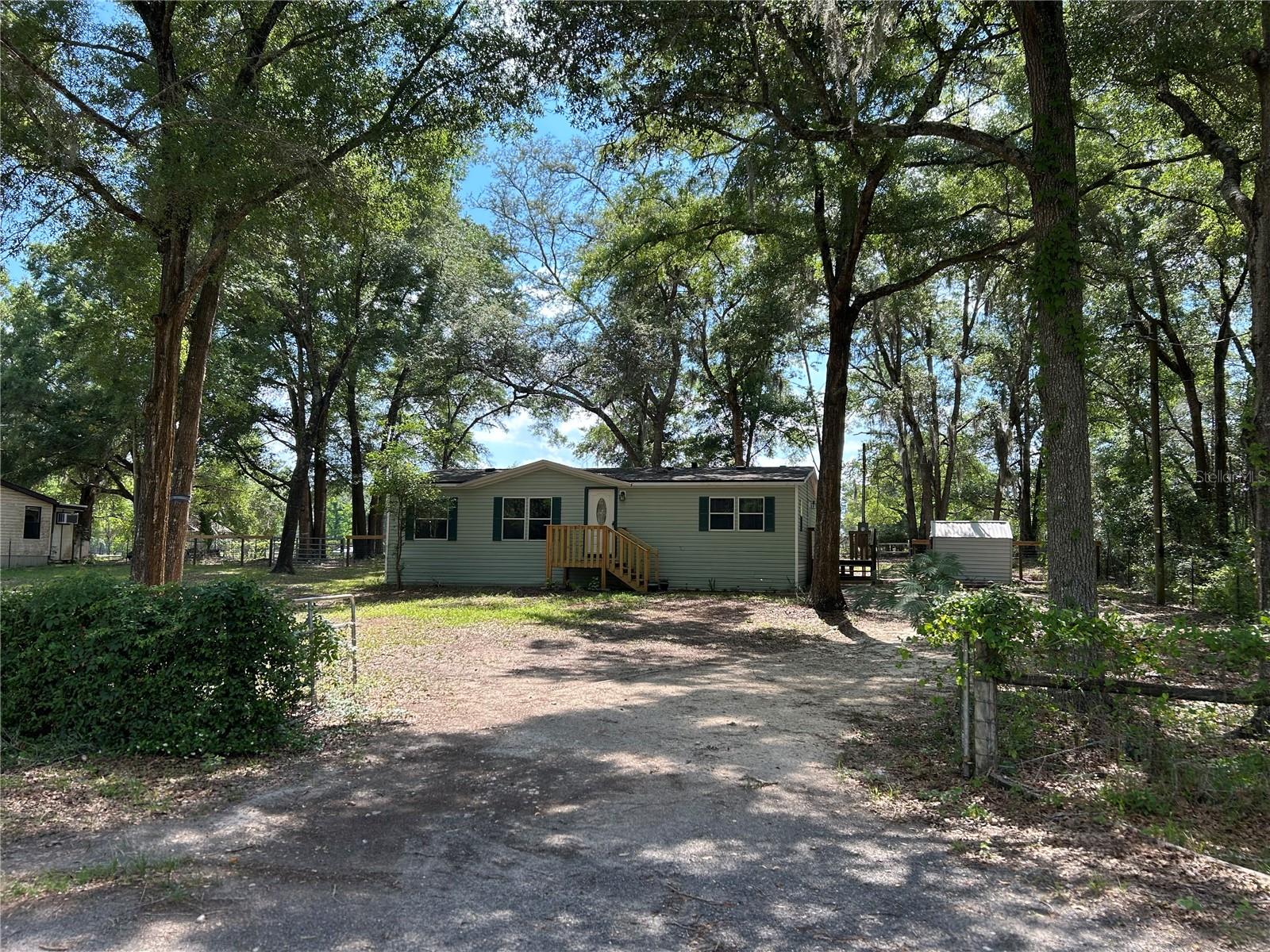 Photo of 4824 NE 140TH COURT WILLISTON FL 32696