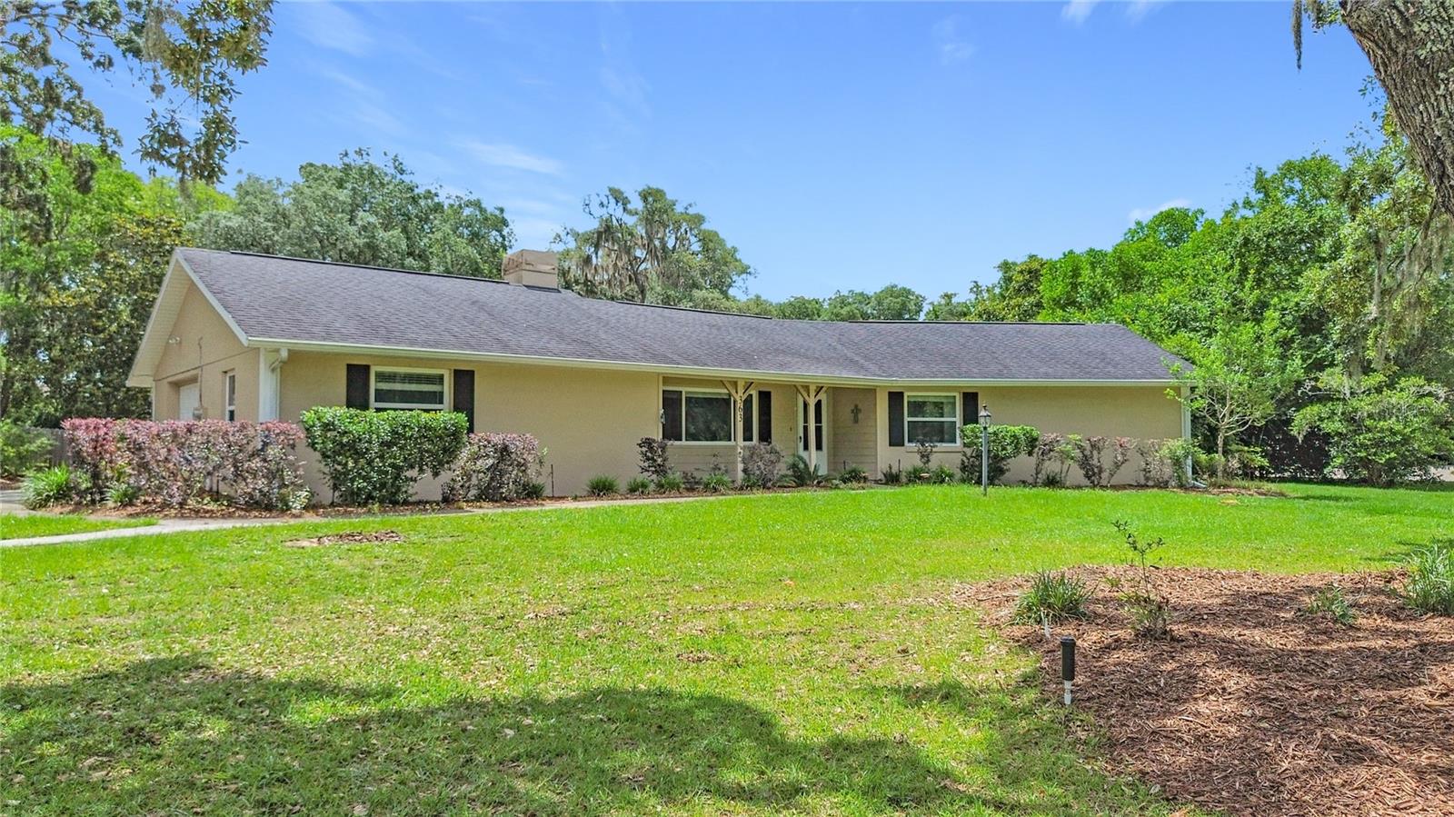 Photo of 363 N KENSINGTON AVENUE LECANTO FL 34461