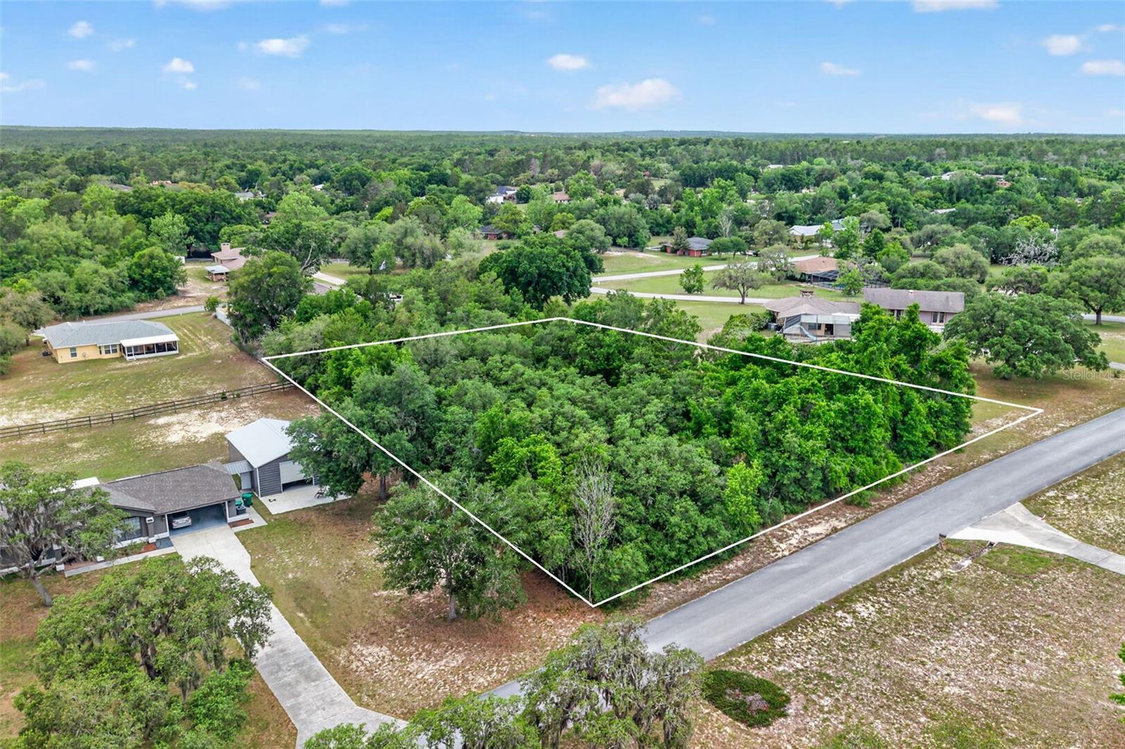 Photo of 1642 S VALERIE POINT INVERNESS FL 34452