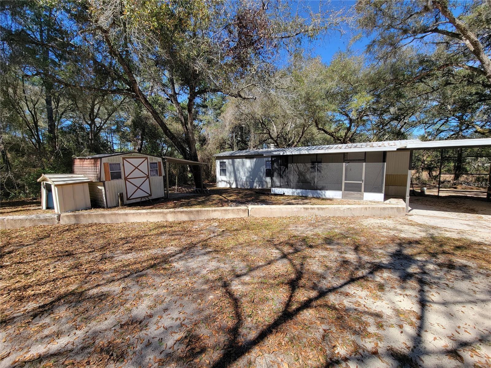 Photo of 16625 NE 2ND STREET ROAD SILVER SPRINGS FL 34488