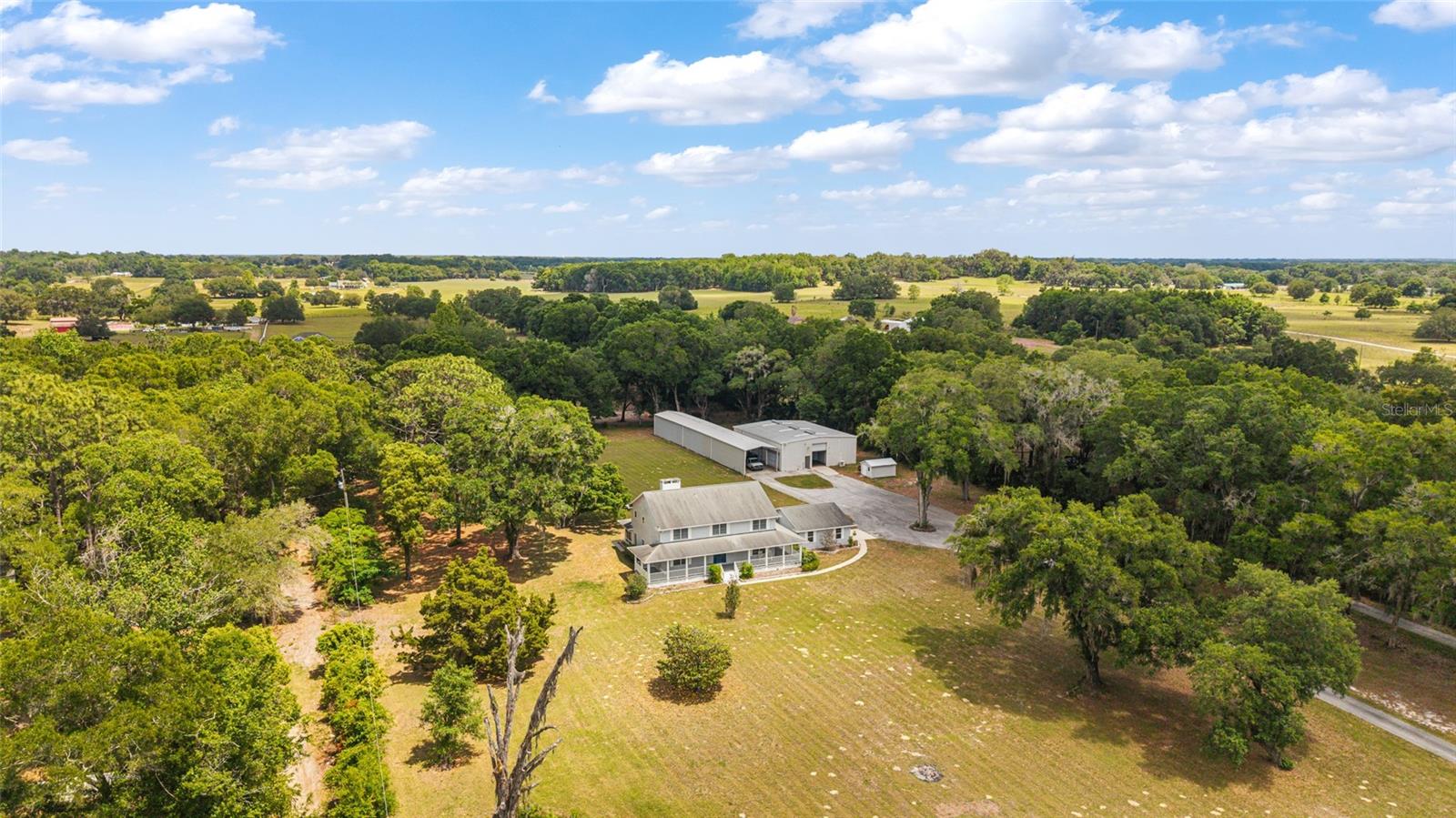 Photo of 15725 SE 36TH AVENUE SUMMERFIELD FL 34491