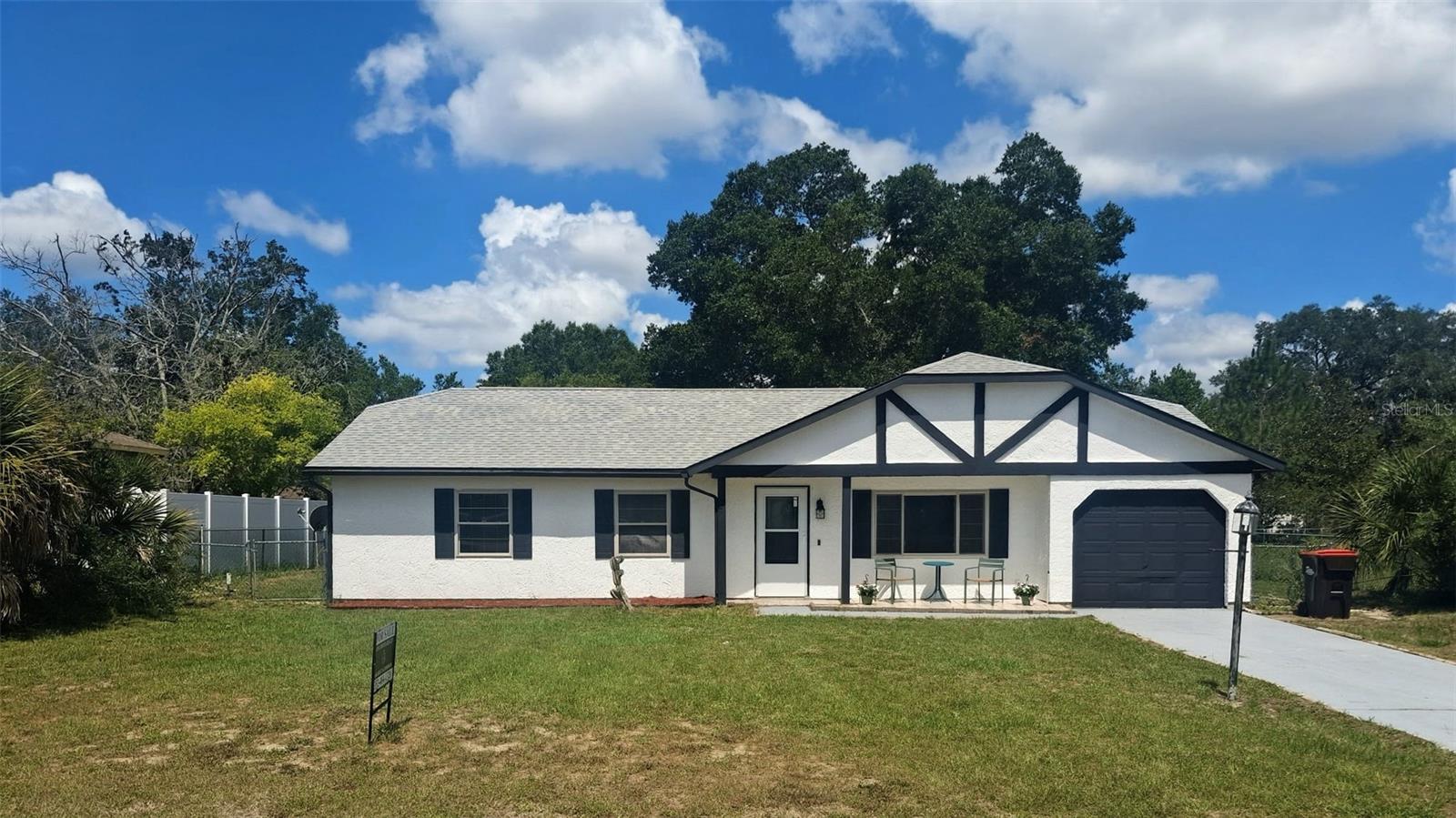 Photo of 329 OAK TRACK DRIVE OCALA FL 34472