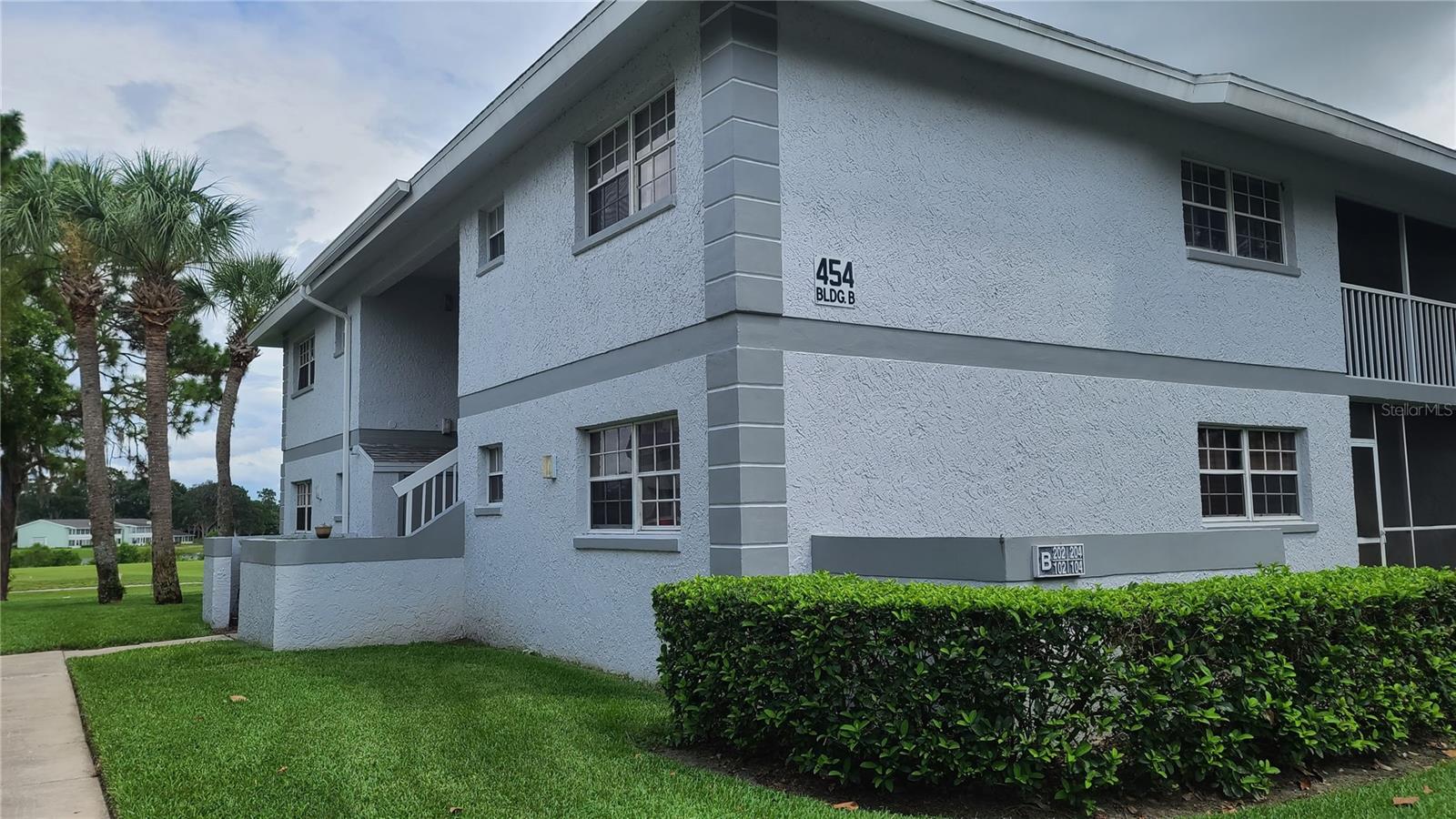 Photo of 454 FAIRWAYS CIRCLE #B102 OCALA FL 34472