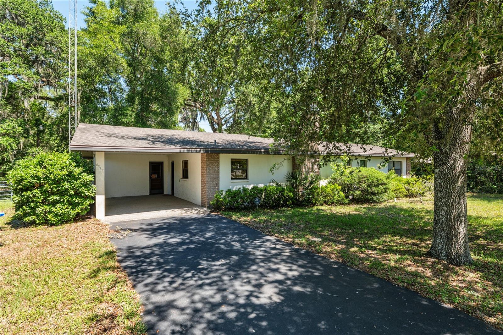 Photo of 4367 S US 301 BUSHNELL FL 33513