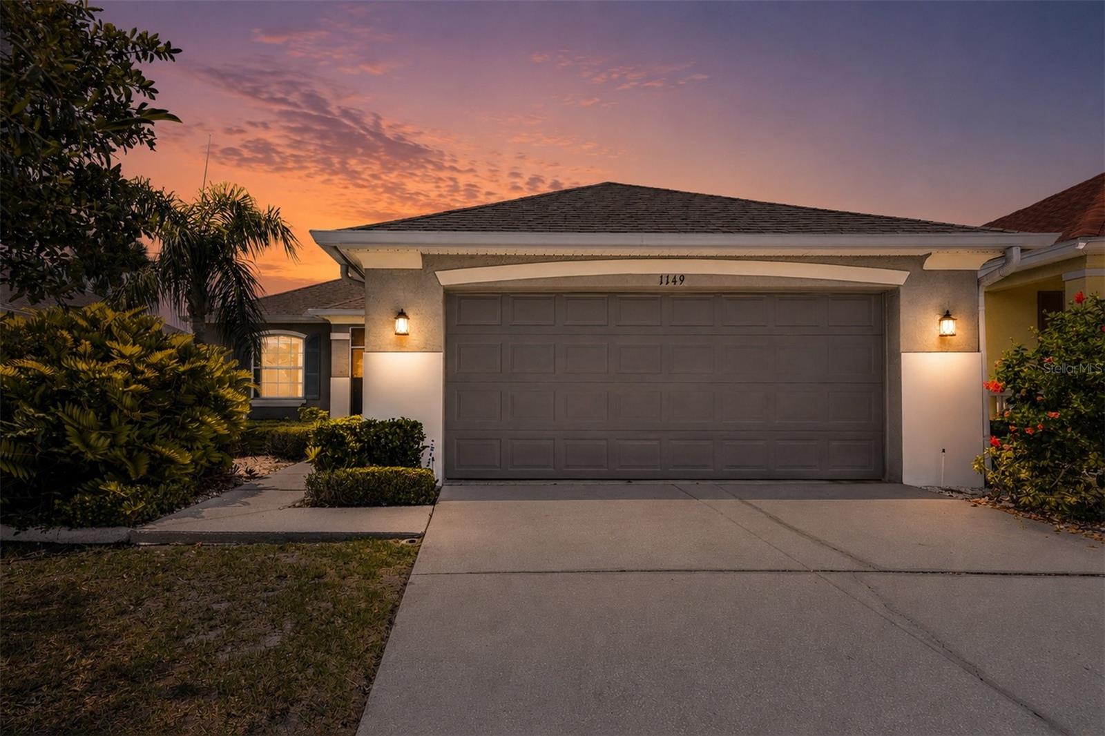 Photo of 1149 EMERALD DUNES DRIVE SUN CITY CENTER FL 33573