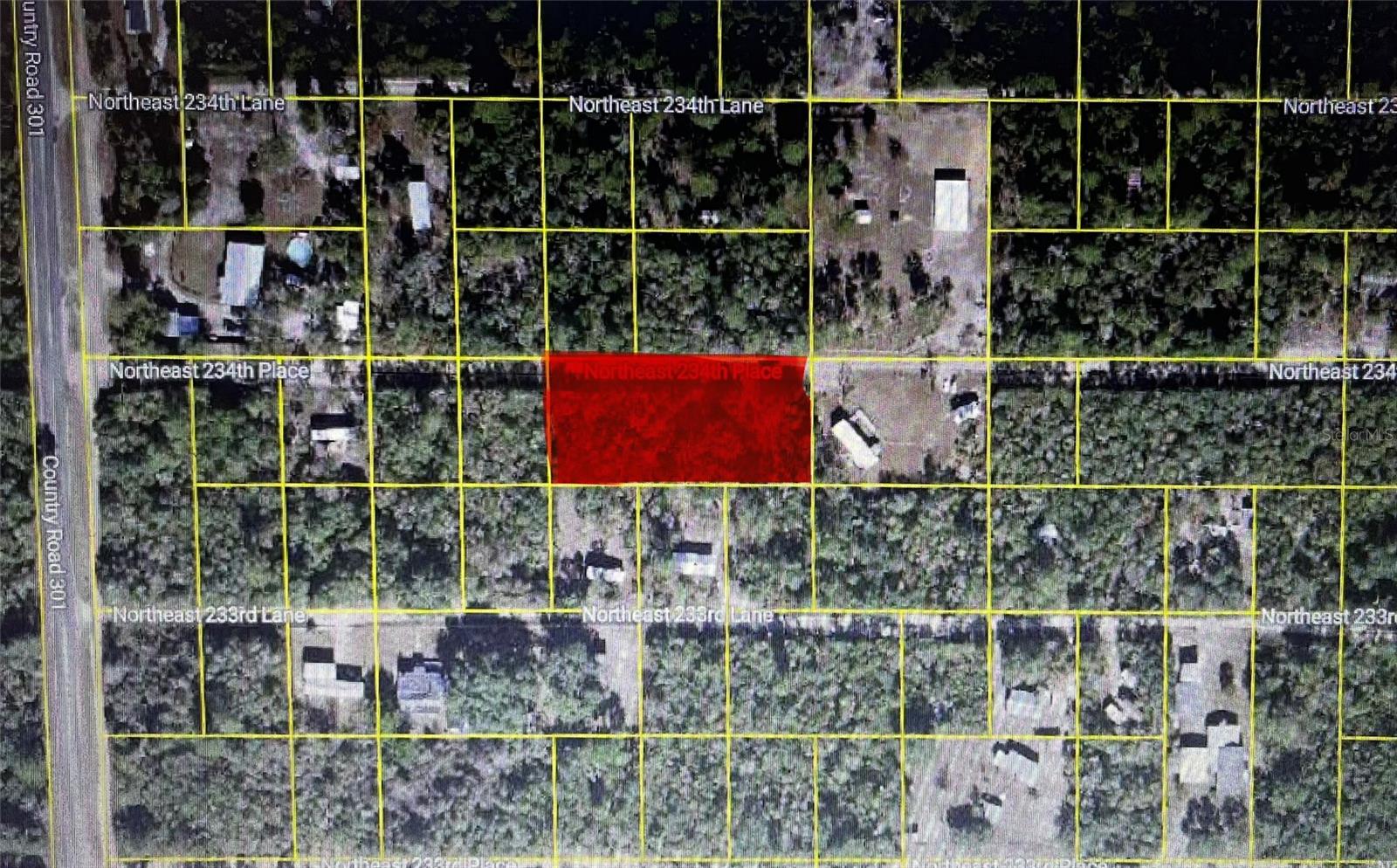 Photo of 15370 NE 234TH PLACE FORT MC COY FL 32134