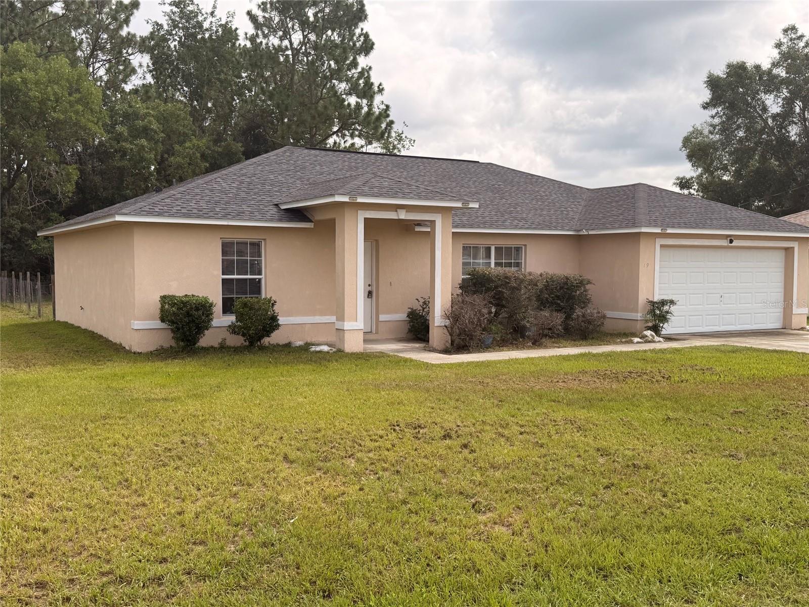 Photo of 19 PECAN PASS TERRACE OCALA FL 34472