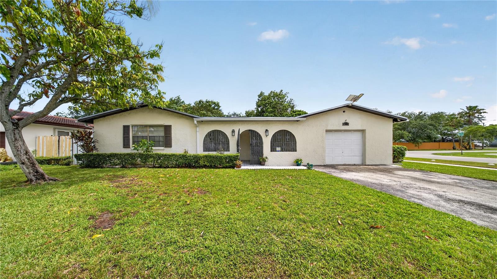 Photo of 10774 SW 175TH TERRACE MIAMI FL 33157