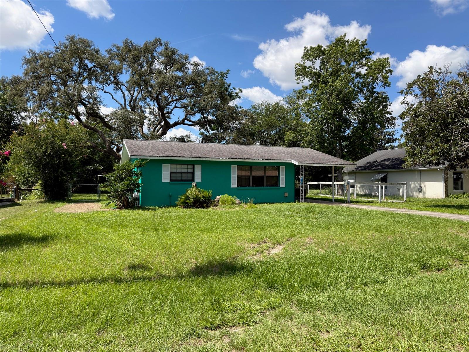 Photo of 21160 SW HONEYSUCKLE STREET DUNNELLON FL 34431