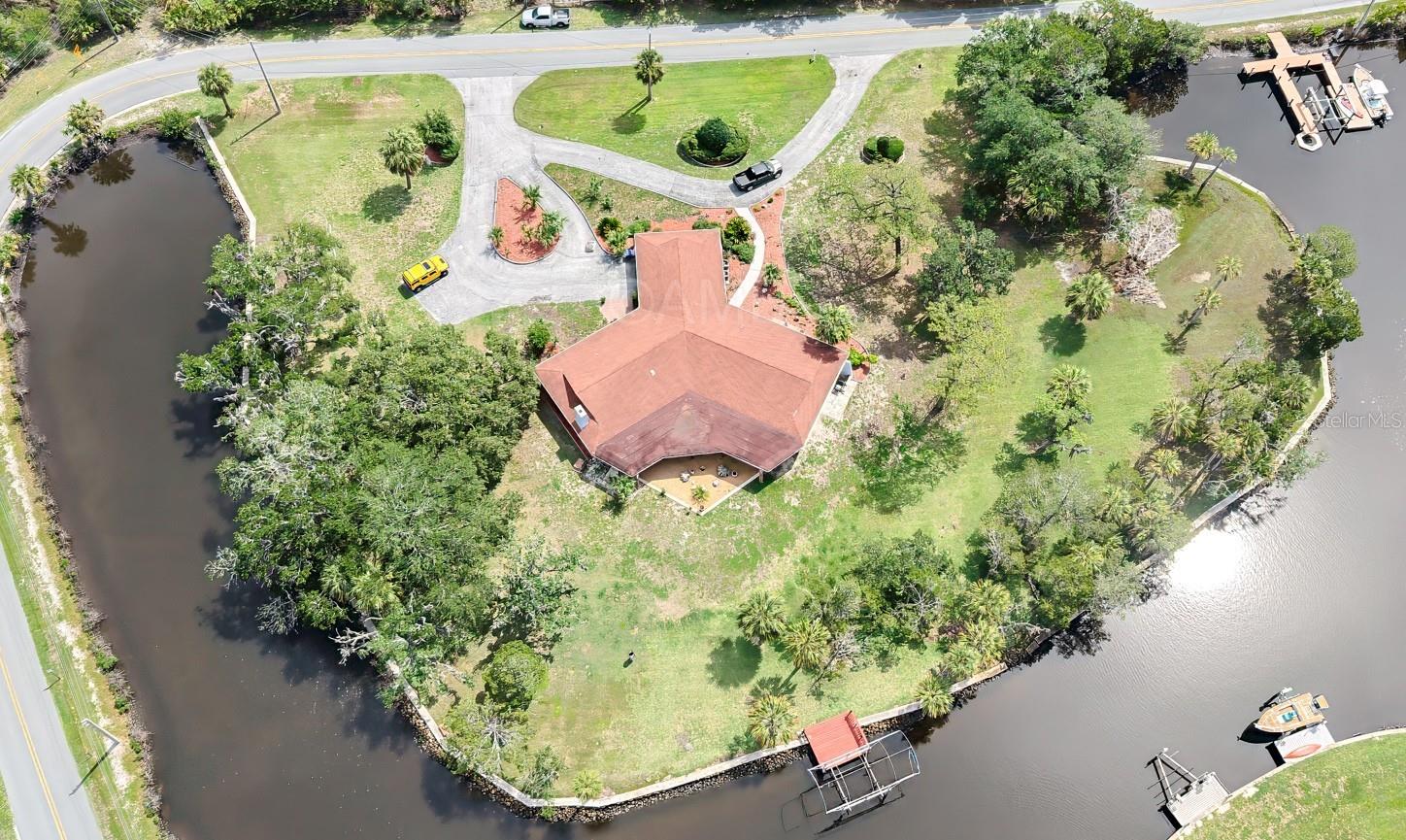 Photo of 11580 W DIXIE SHORES DRIVE CRYSTAL RIVER FL 34429