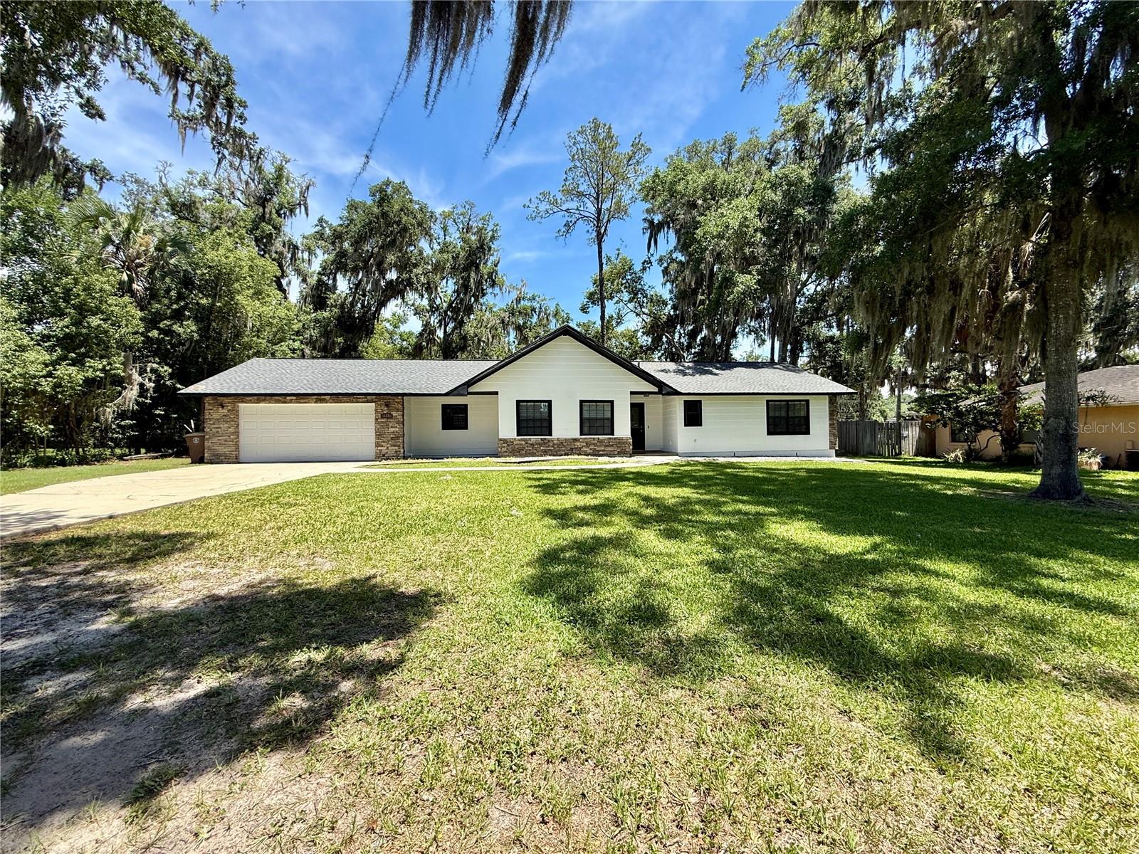 Photo of 645 SE 21ST PLACE OCALA FL 34471