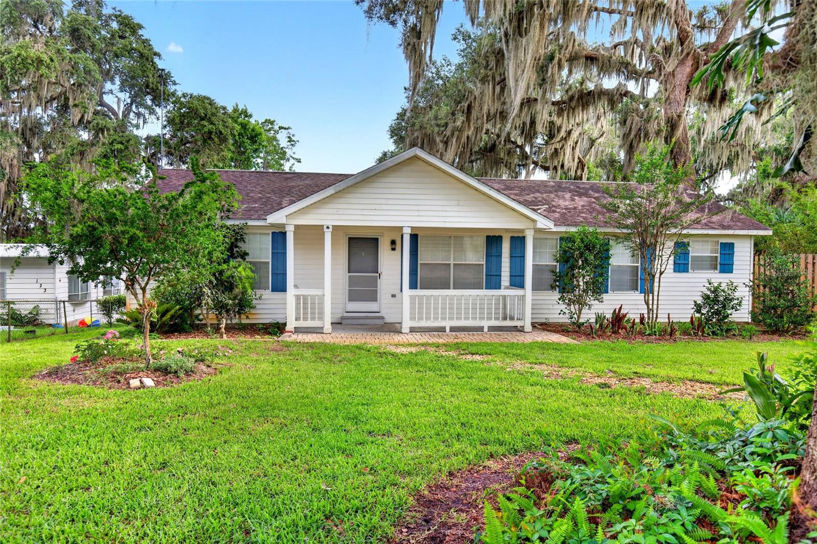 Photo of 125 ANN STREET HAWTHORNE FL 32640