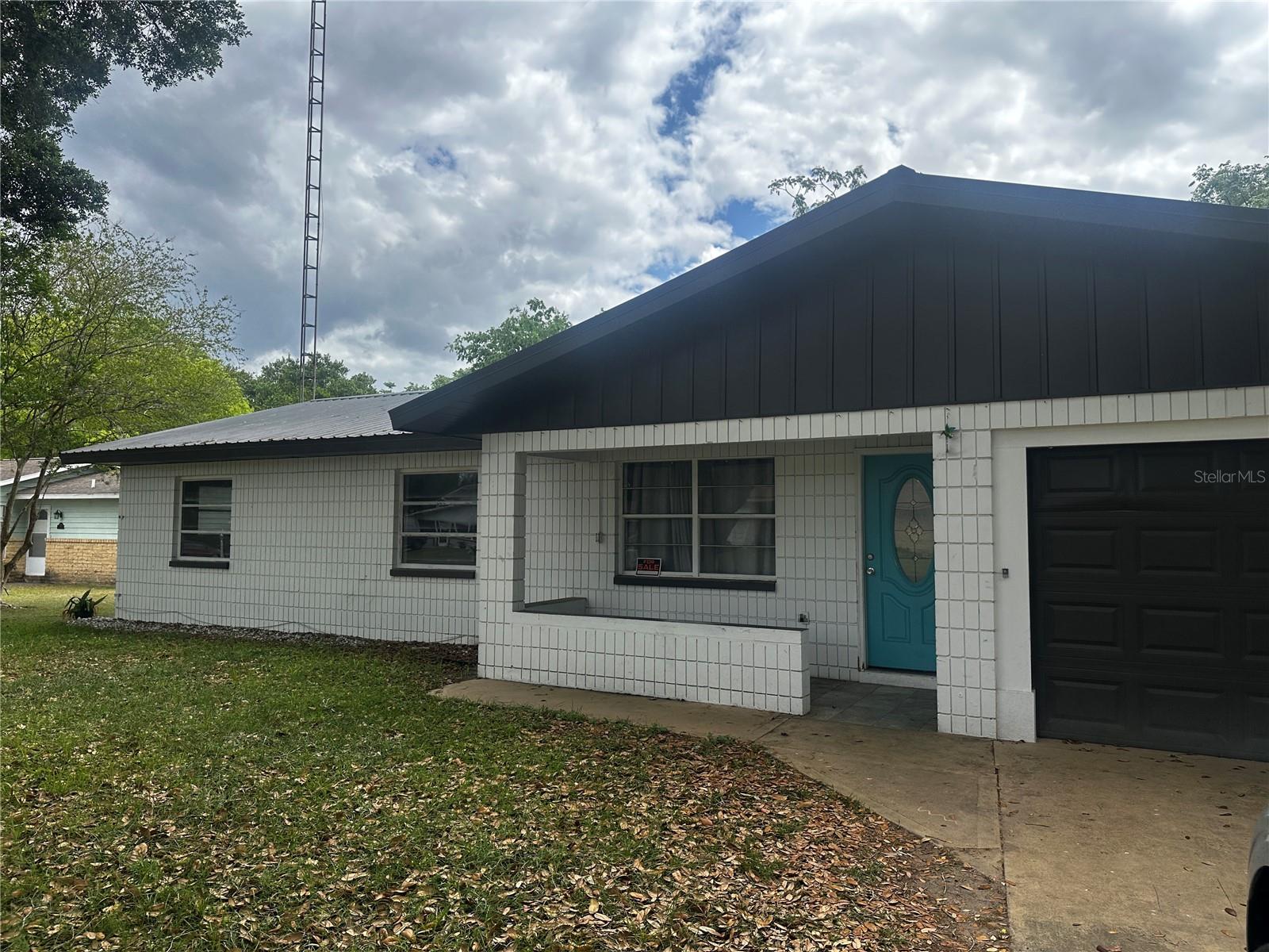 Photo of 26 LAKE COURT LOOP OCALA FL 34472