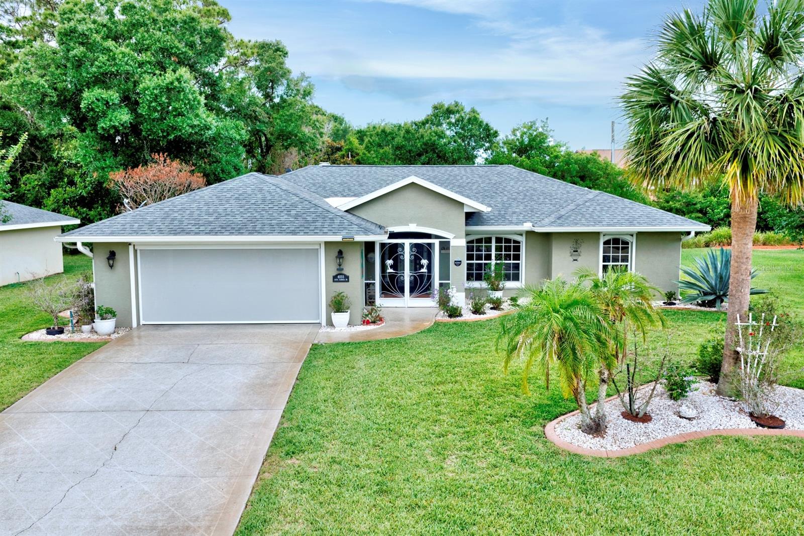 Photo of 4055 SANTA BARBARA DRIVE SEBRING FL 33875