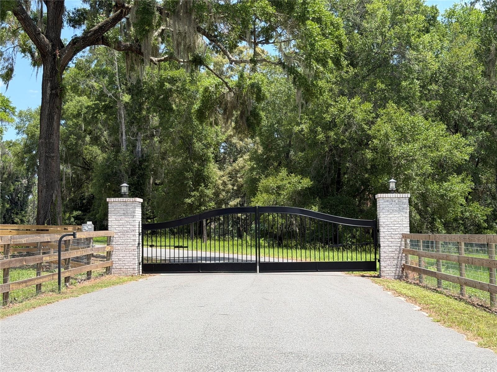 Photo of 12870 NW 28TH AVENUE REDDICK FL 32686