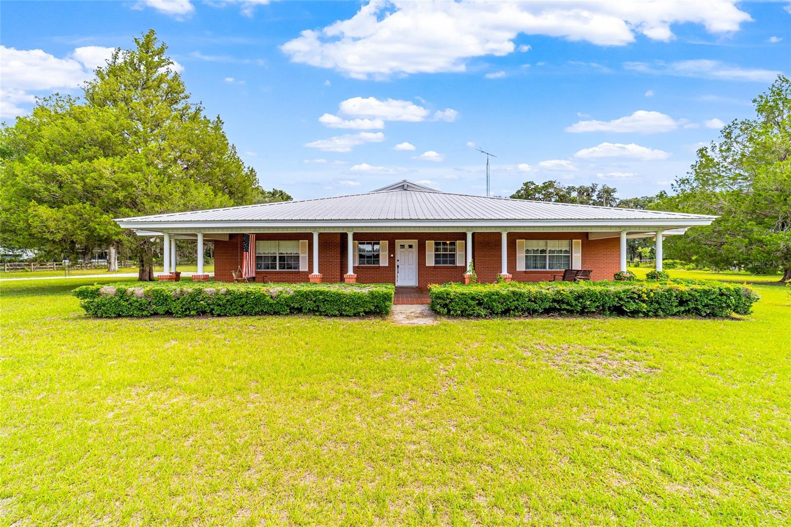 Photo of 2285 W HIGHWAY 318 CITRA FL 32113