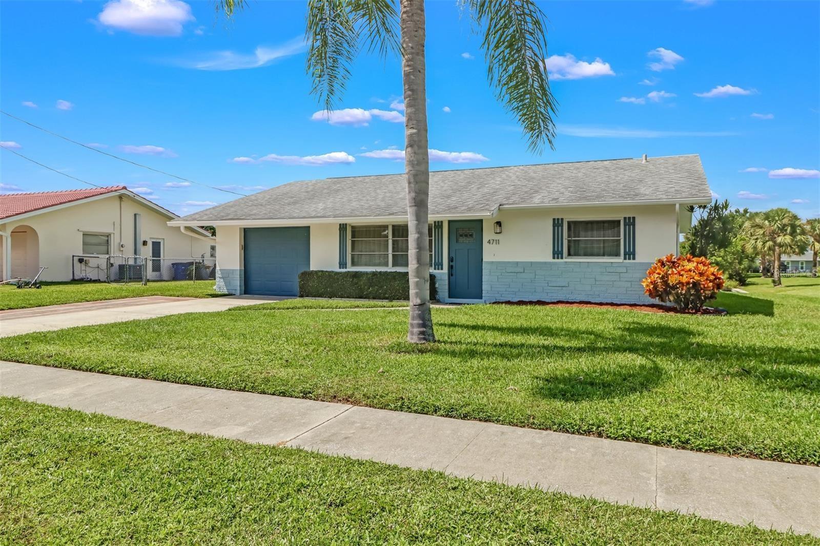 Photo of 4711 FOREST GLEN DRIVE NORTH FORT MYERS FL 33903