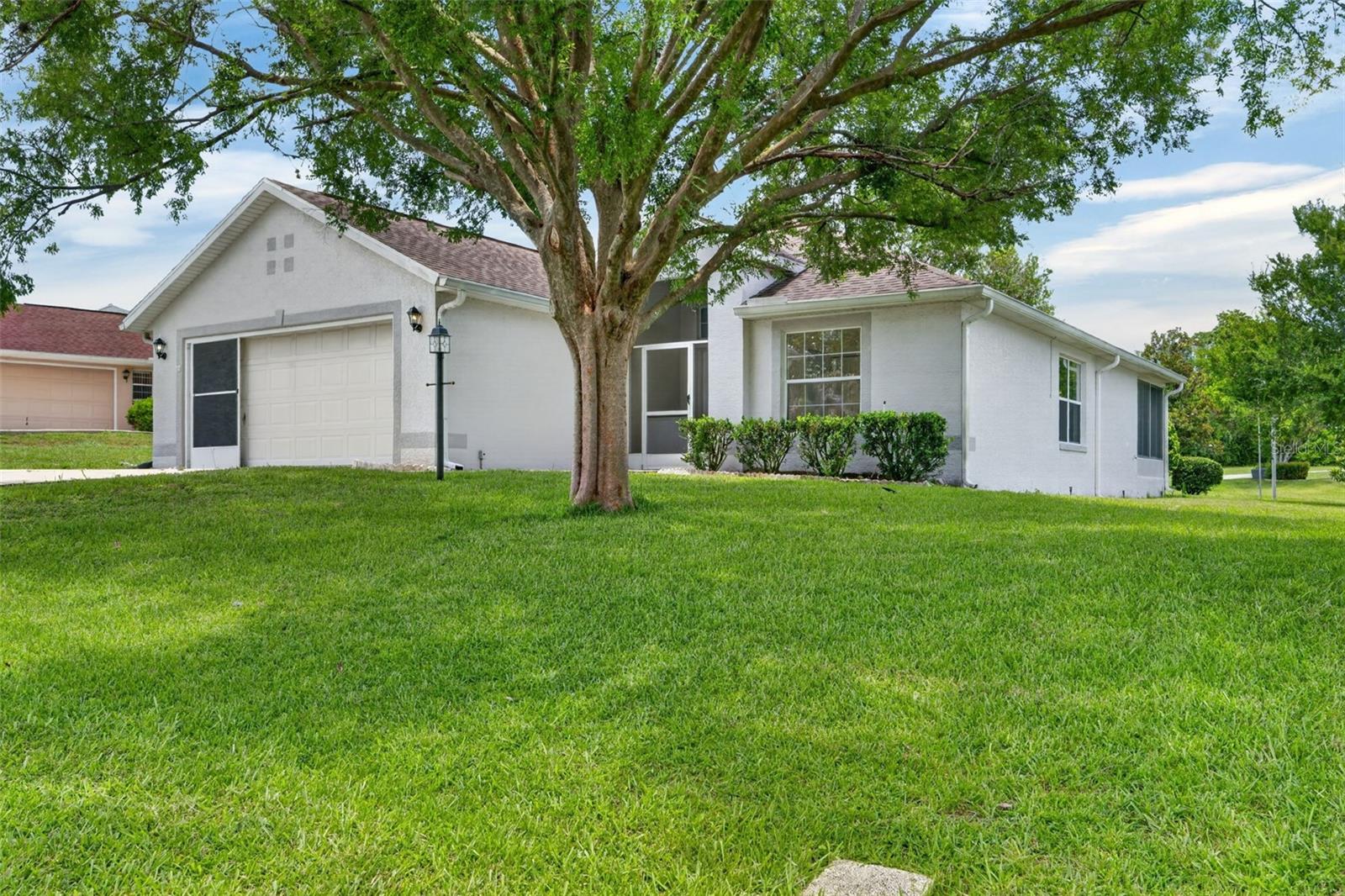 Photo of 660 W SUNSET STRIP DRIVE BEVERLY HILLS FL 34465