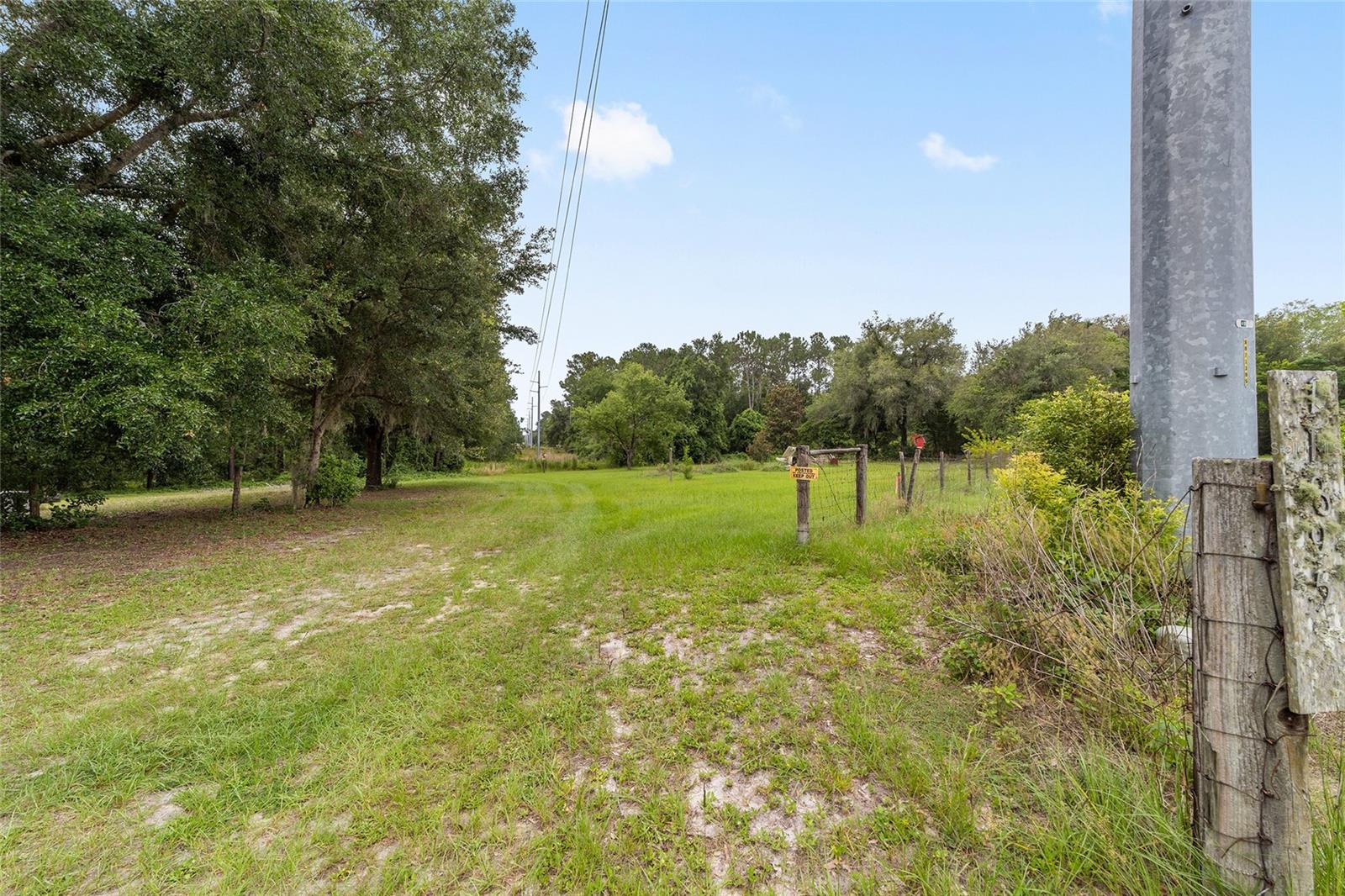Photo of 11895 SE 136TH COURT OCKLAWAHA FL 32179