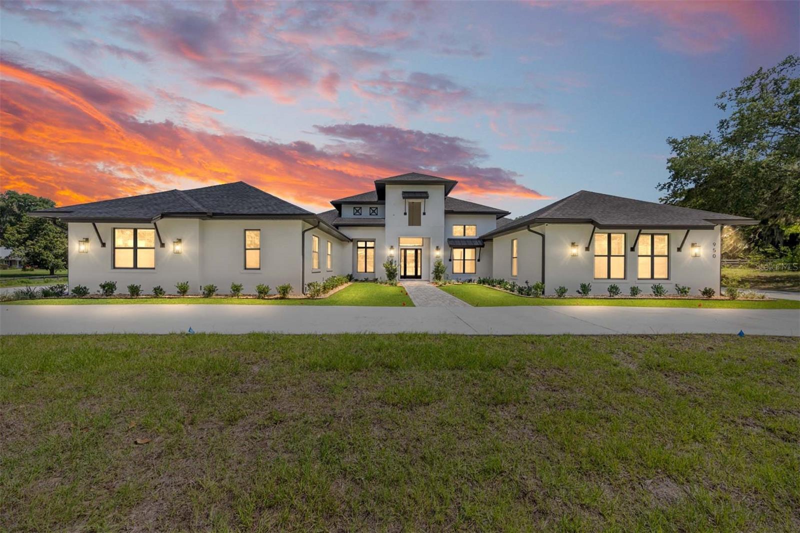 Photo of 950 SE 80TH STREET OCALA FL 34480