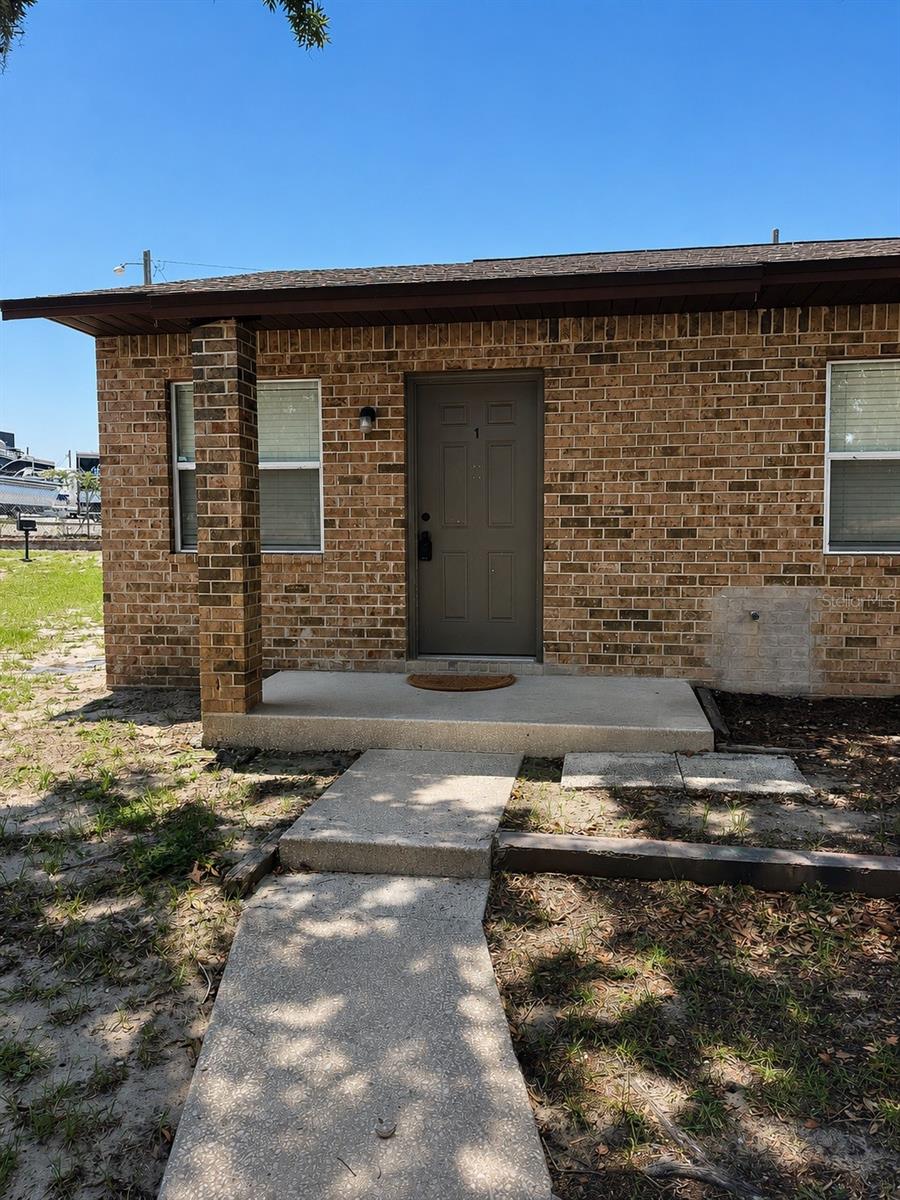 Photo of 1187-1187 BENTLEY ROAD #1 LEESBURG FL 34748