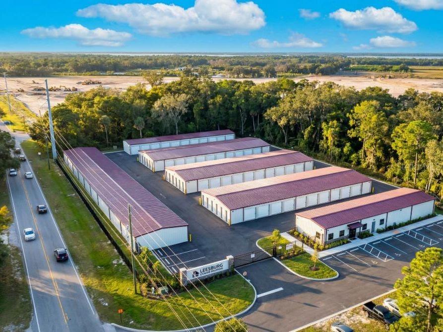 Photo of 9915 COUNTY ROAD 44 LEESBURG FL 34788