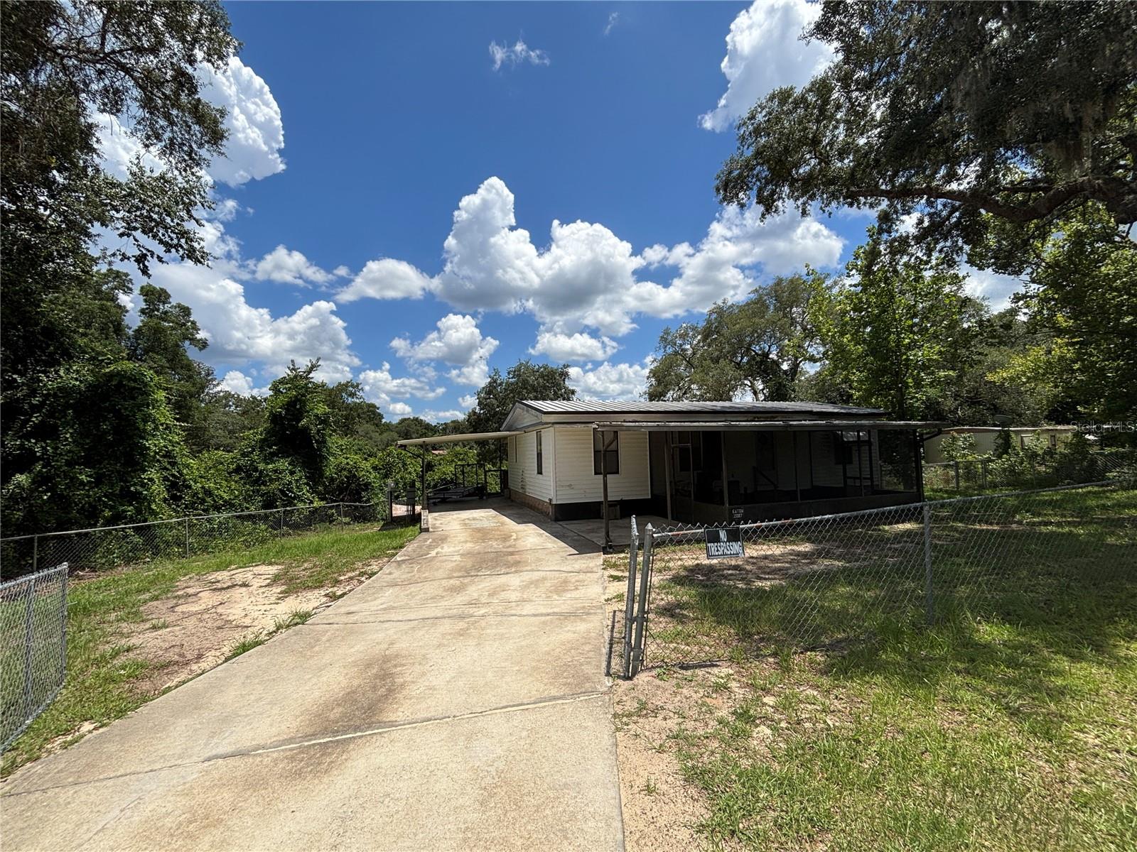 Photo of 2067 SE 181ST TERRACE SILVER SPRINGS FL 34488