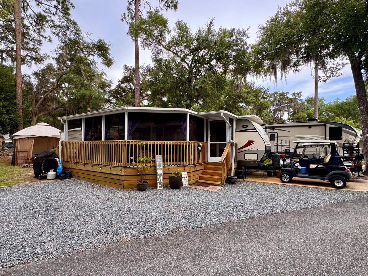 Photo of 25208 NE 143RD STREET SALT SPRINGS FL 32134
