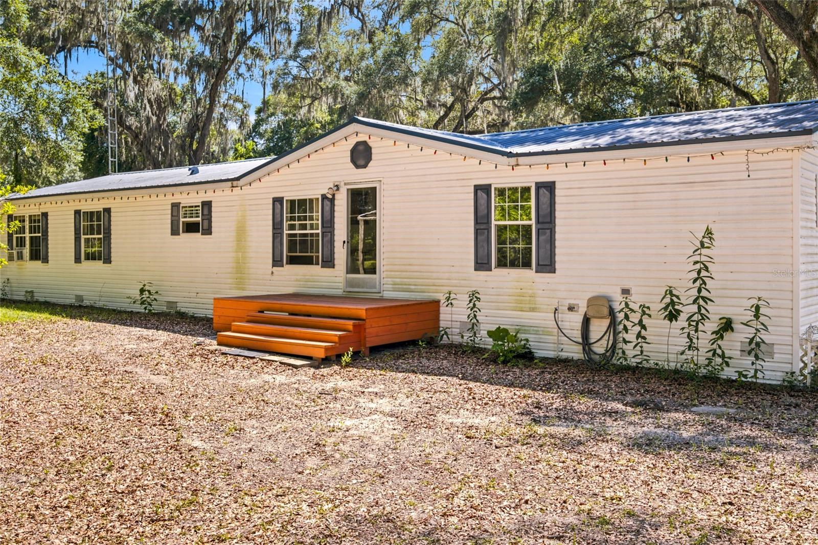 Photo of 14000 NE 47TH AVENUE ANTHONY FL 32617