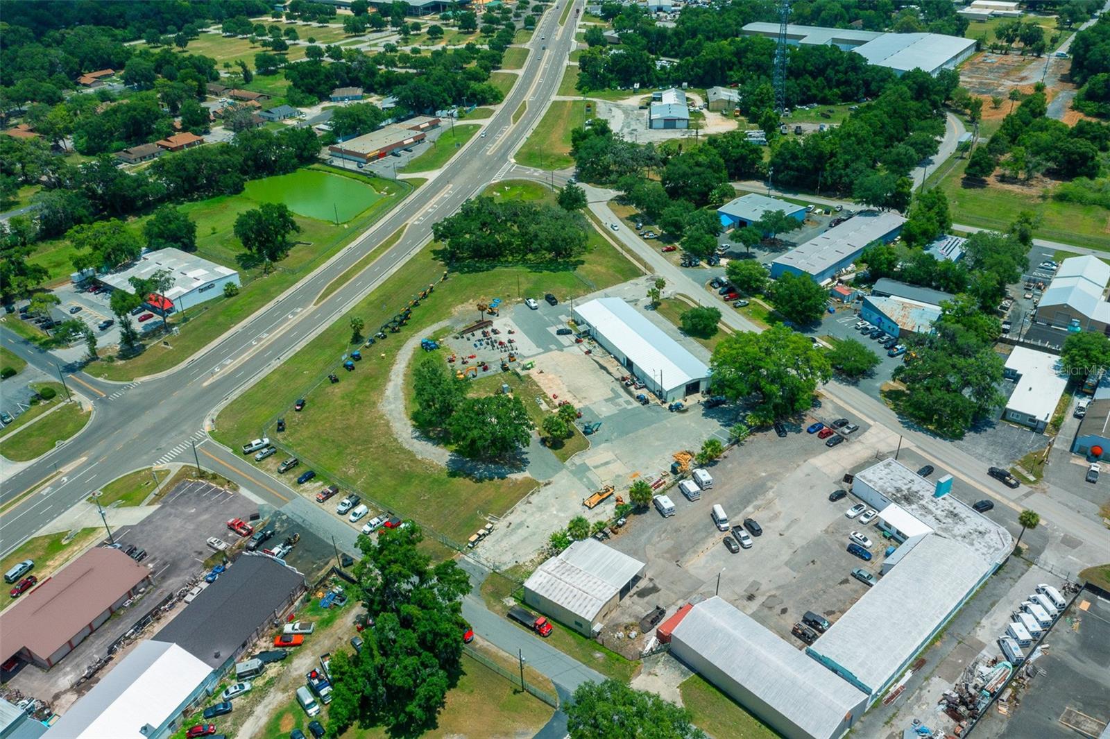 Photo of 1904 NE JACKSONVILLE ROAD OCALA FL 34470